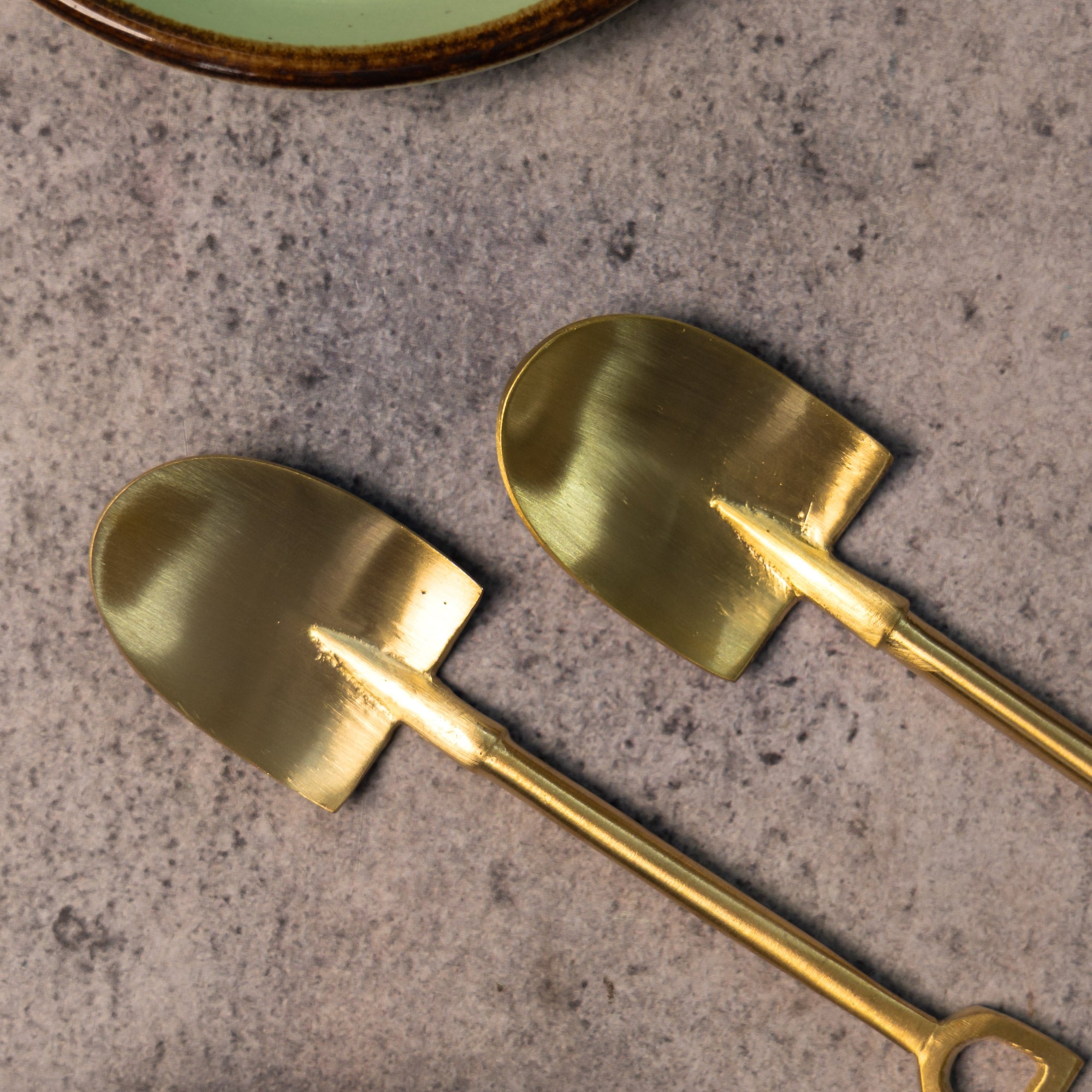 Exquisite Brass Spade Shape Tea Coffee Spoon Set - Set of 2 (Spade)