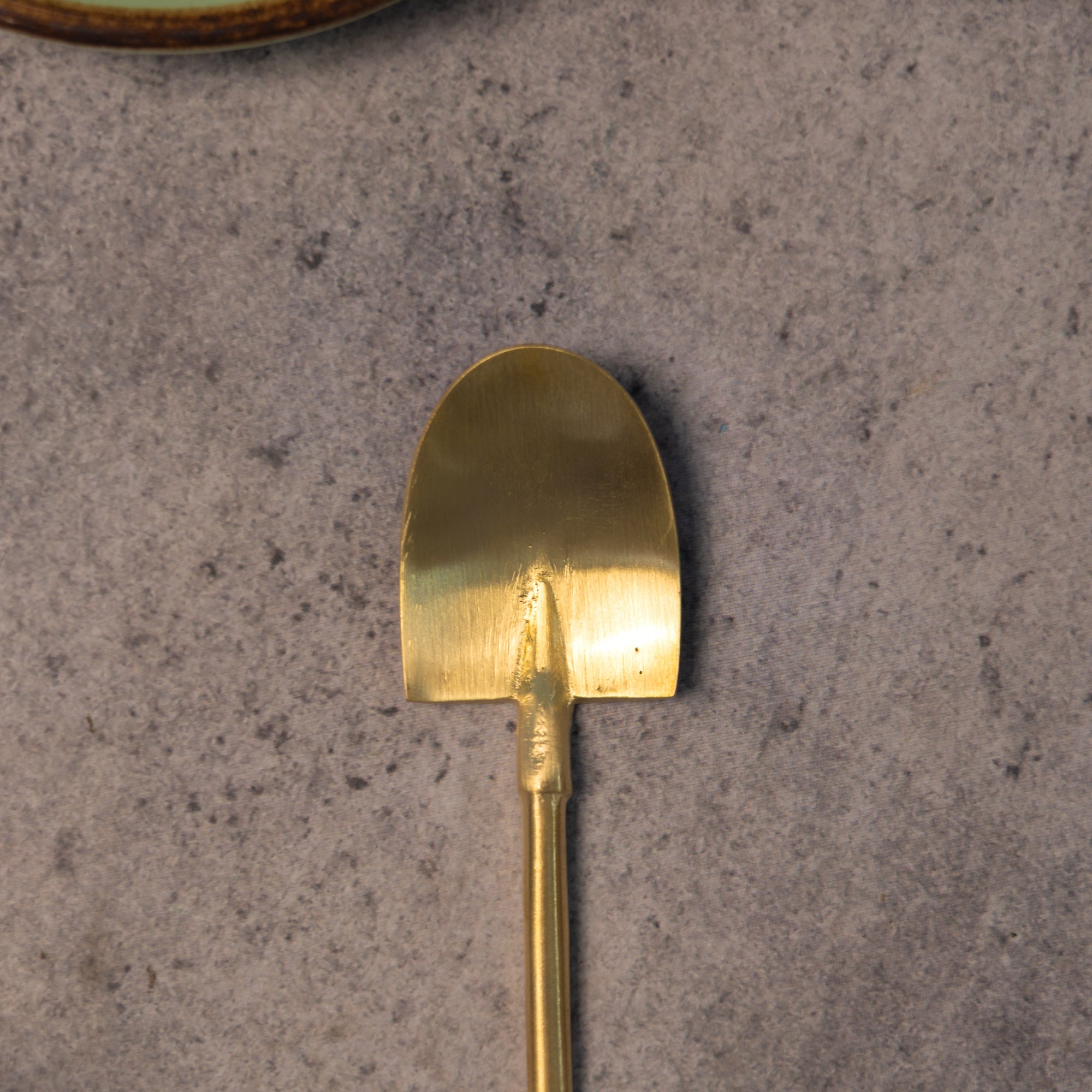 Exquisite Brass Spade Shape Tea Coffee Spoon Set - Set of 2 (Spade)