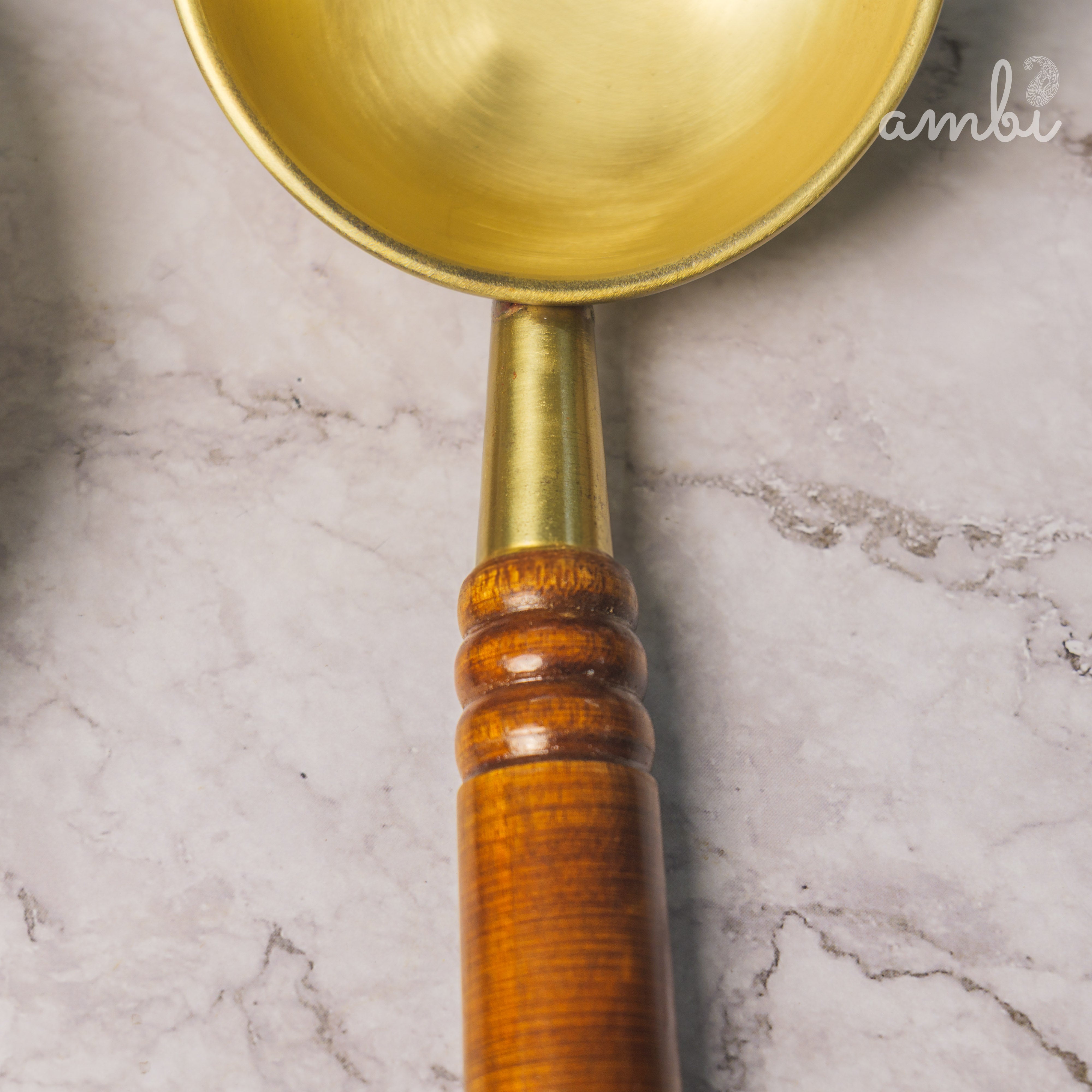 Ambi Brass Classy Havey Base Tadka Pan with Wooden Handle