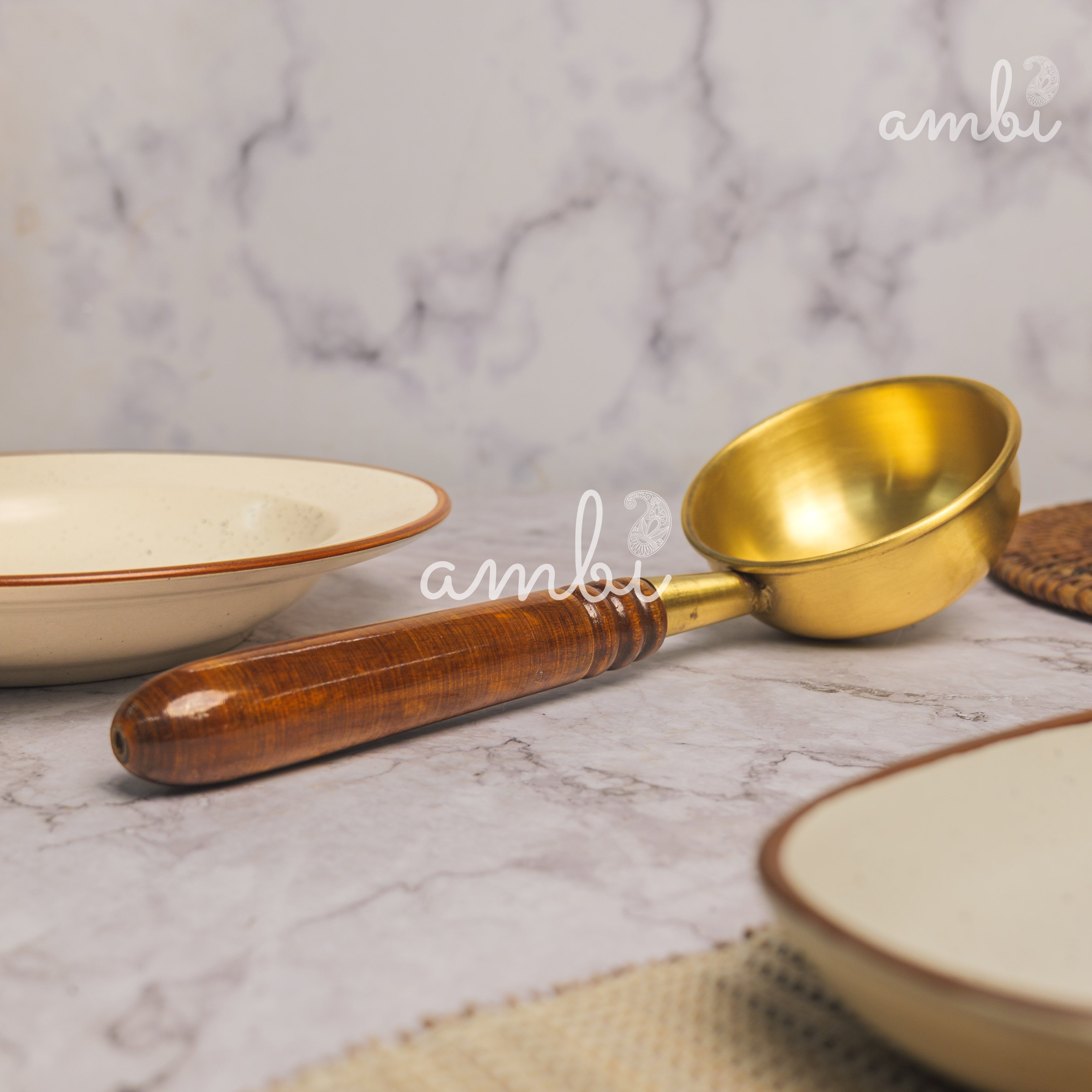 Ambi Brass Classy Havey Base Tadka Pan with Wooden Handle