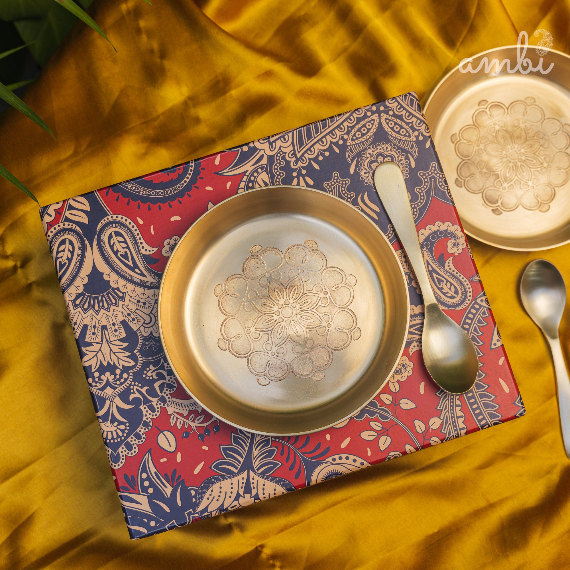 Gift Box – Ambi 100% Pure Lead-Free Kansa Plate with Mandala Etching (6-Inch Diameter) & Matching Kansa Spoon