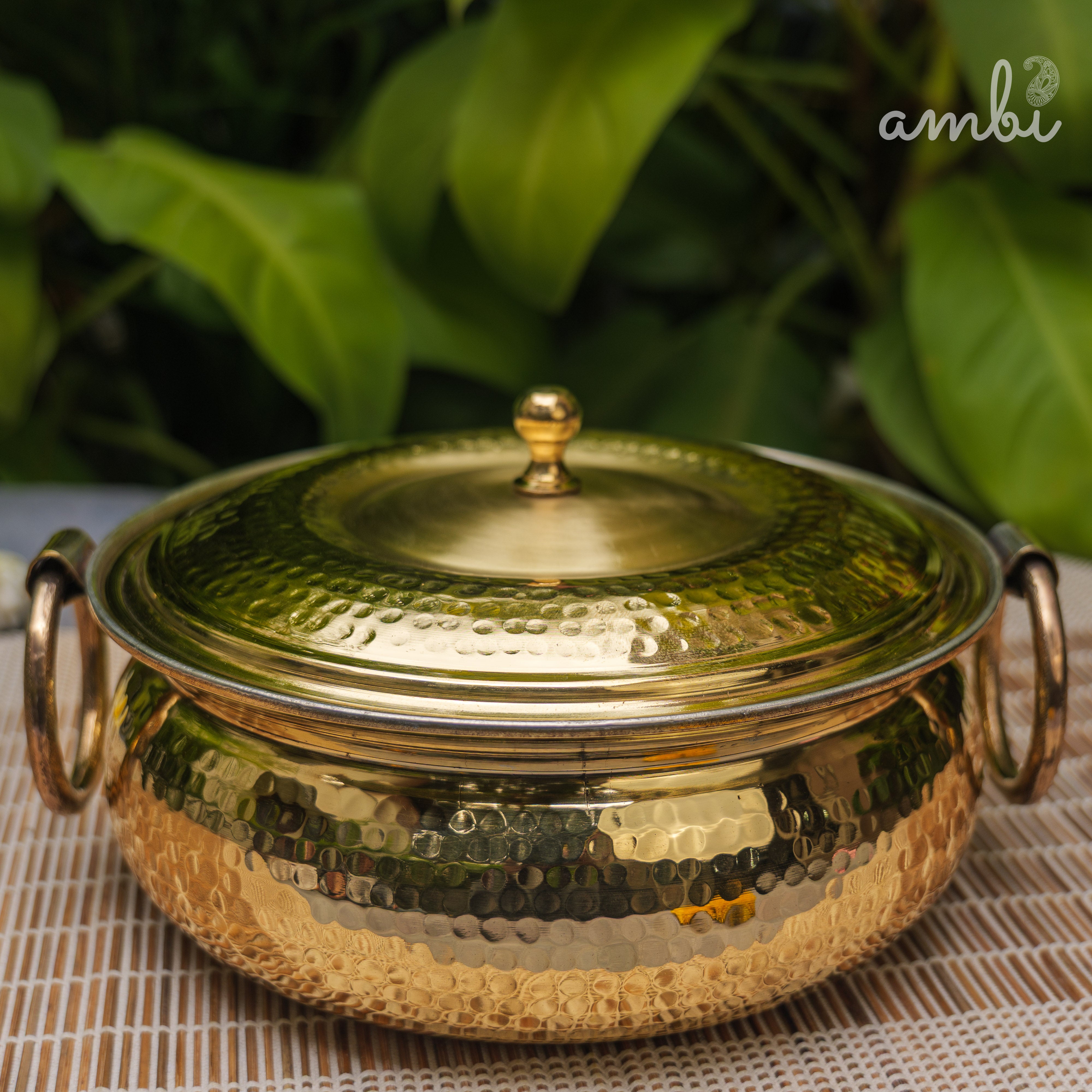 Pure Brass Hammered Biriyani Lagan / Degchi with Kalai - 9 inches diameter