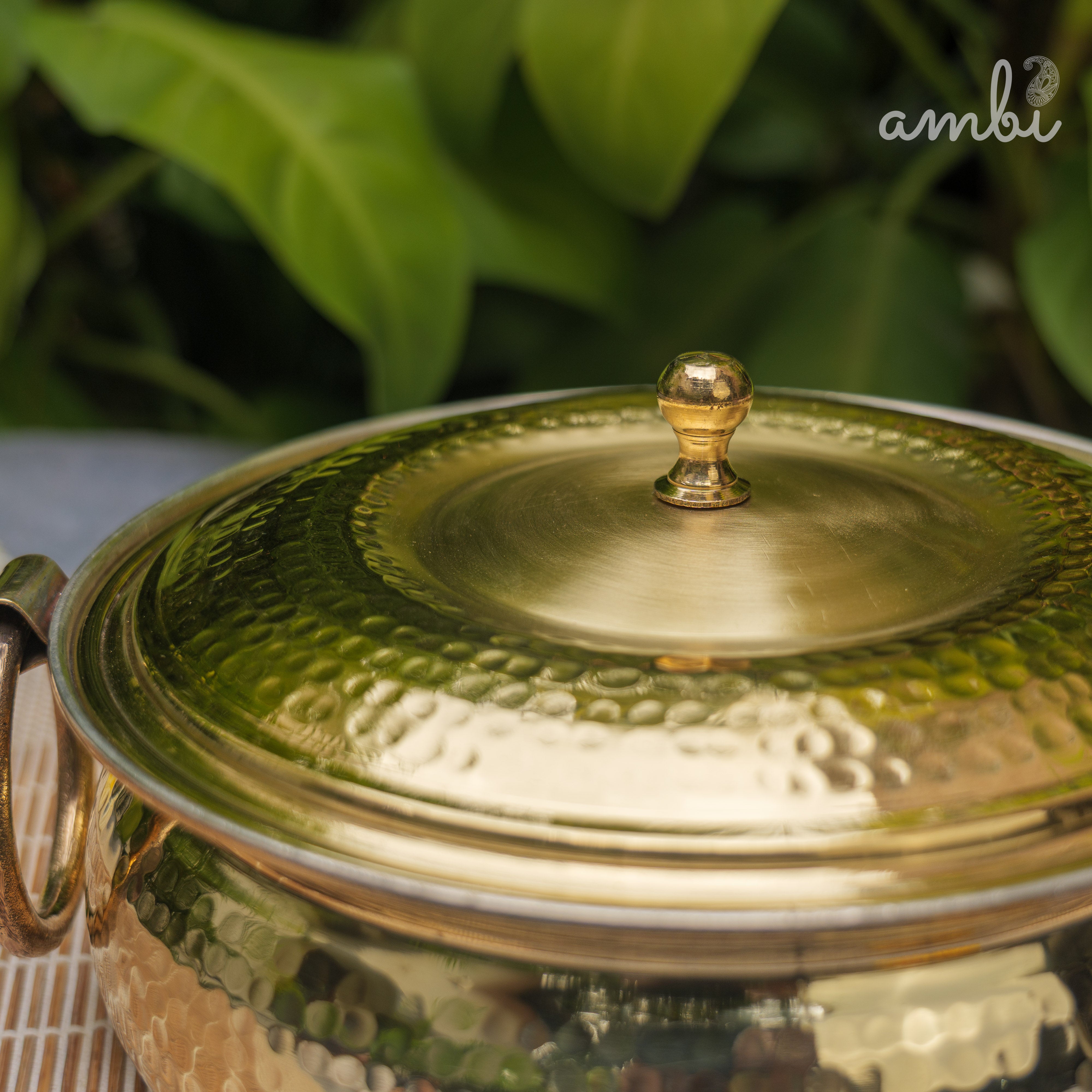 Pure Brass Hammered Biriyani Lagan / Degchi with Kalai - 9 inches diameter