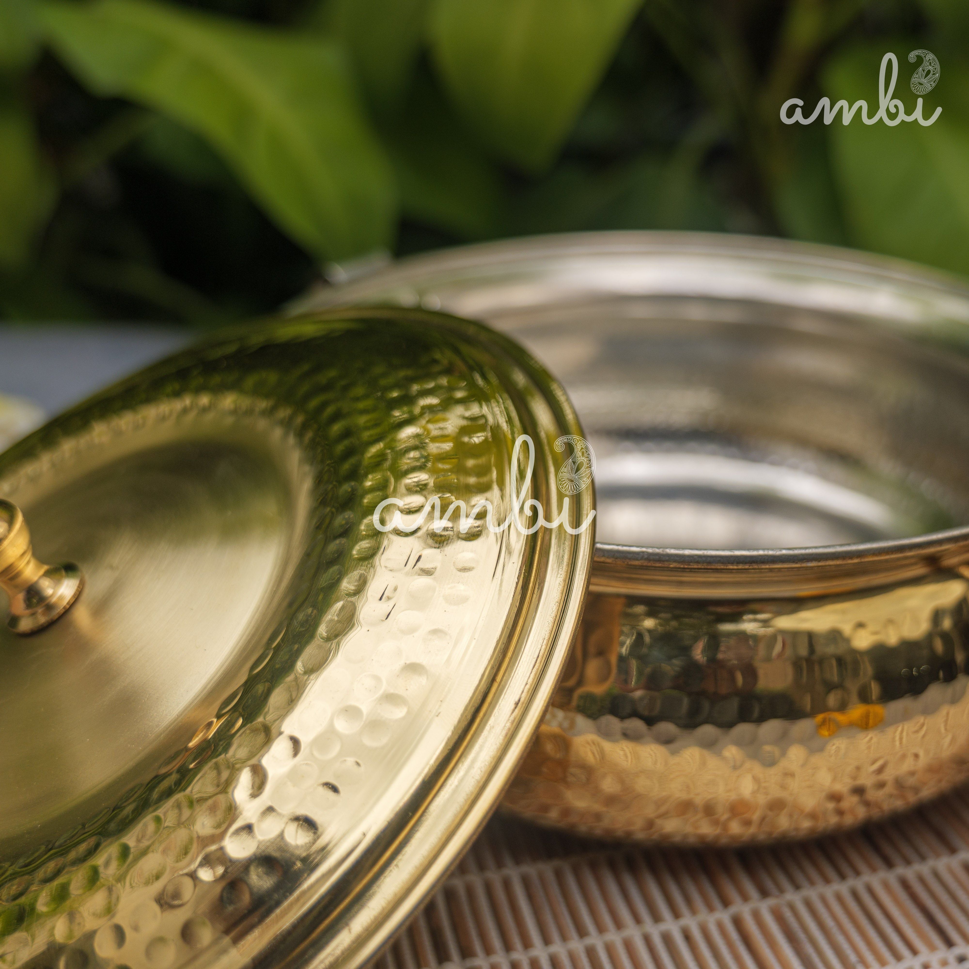 Pure Brass Hammered Biriyani Lagan / Degchi with Kalai - 9 inches diameter