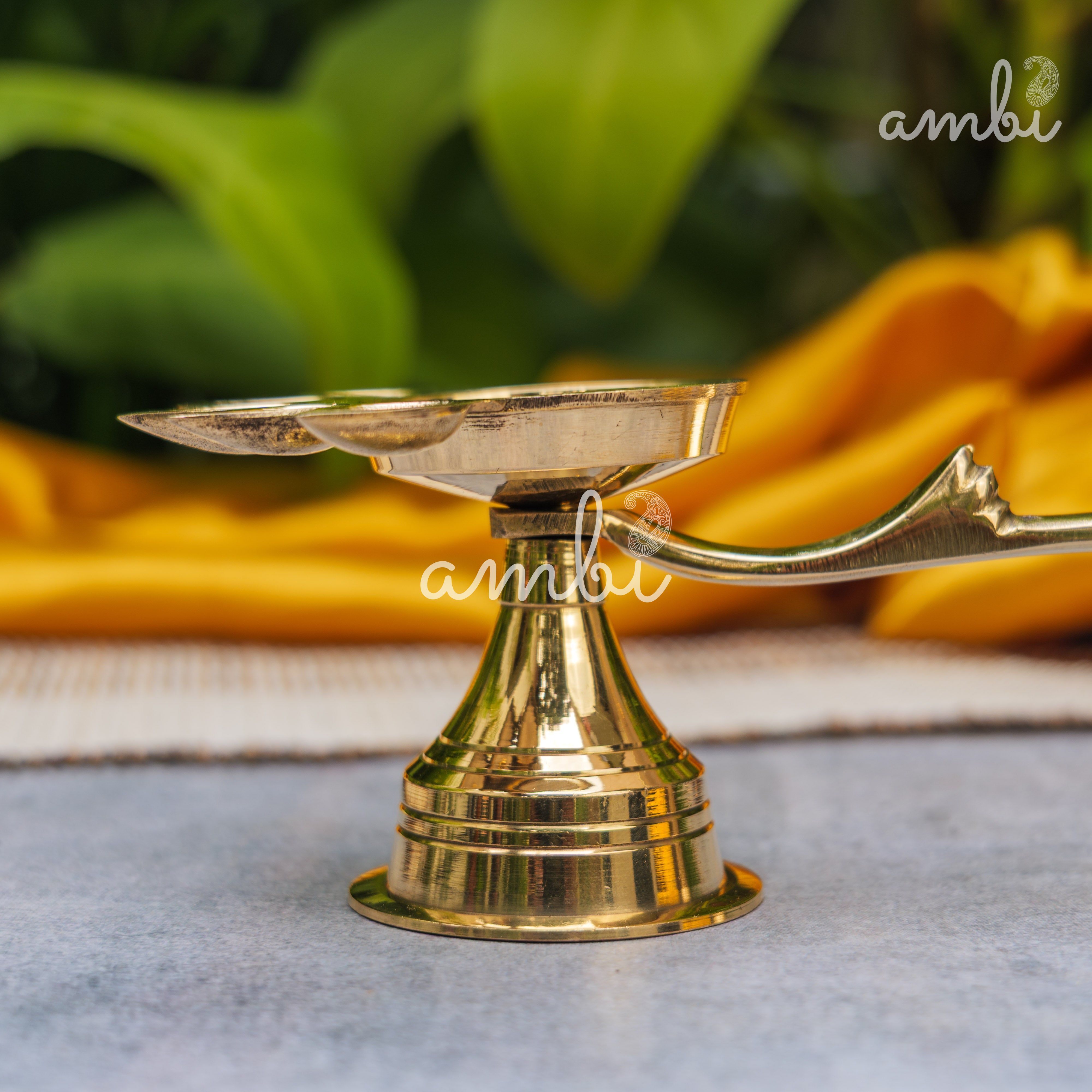 Ambi Home Pure Brass Panch Aarti Dhoop Diya with Handle - 6 inches | Small |