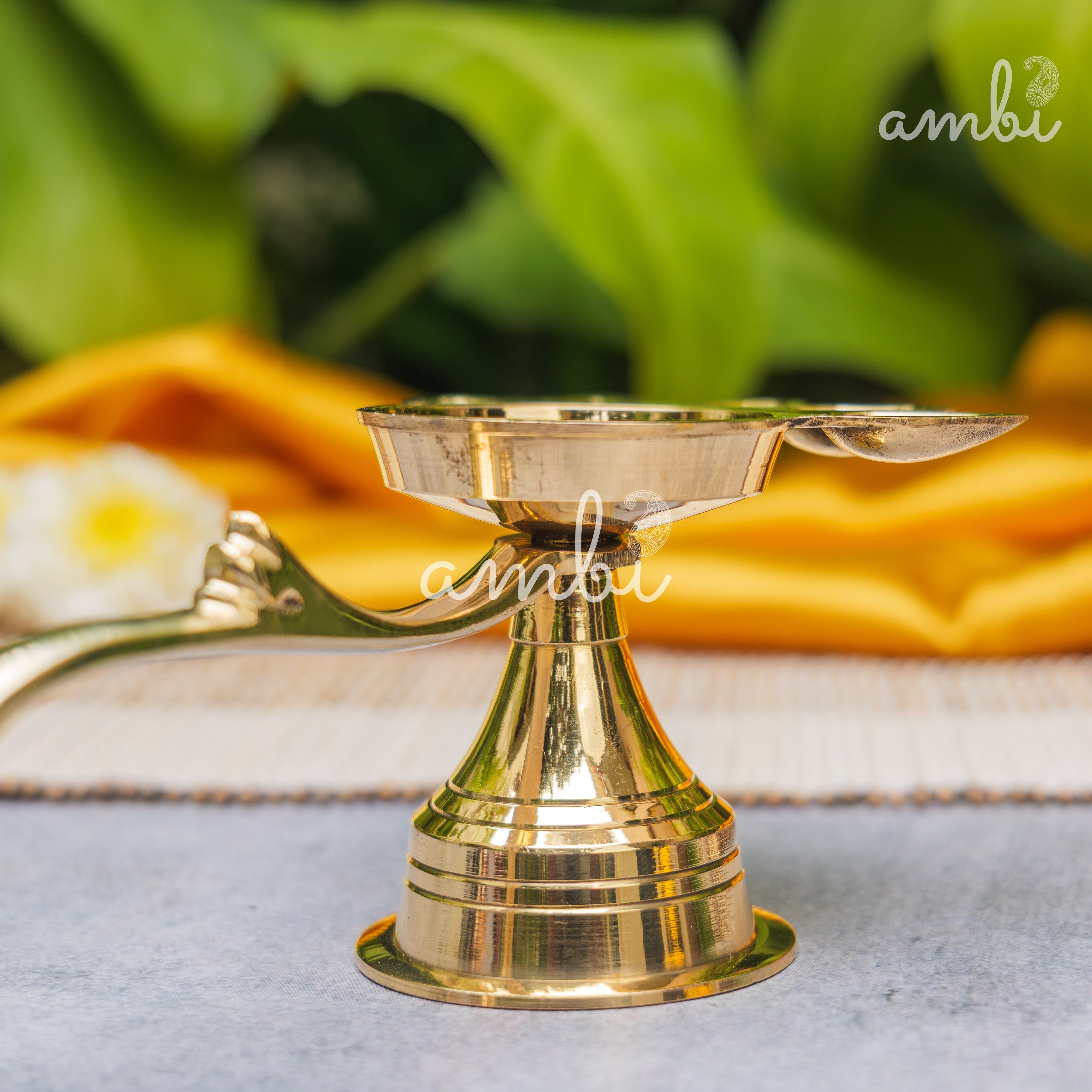 Ambi Home Pure Brass Panch Aarti Dhoop Diya with Handle - 6 inches | Small |