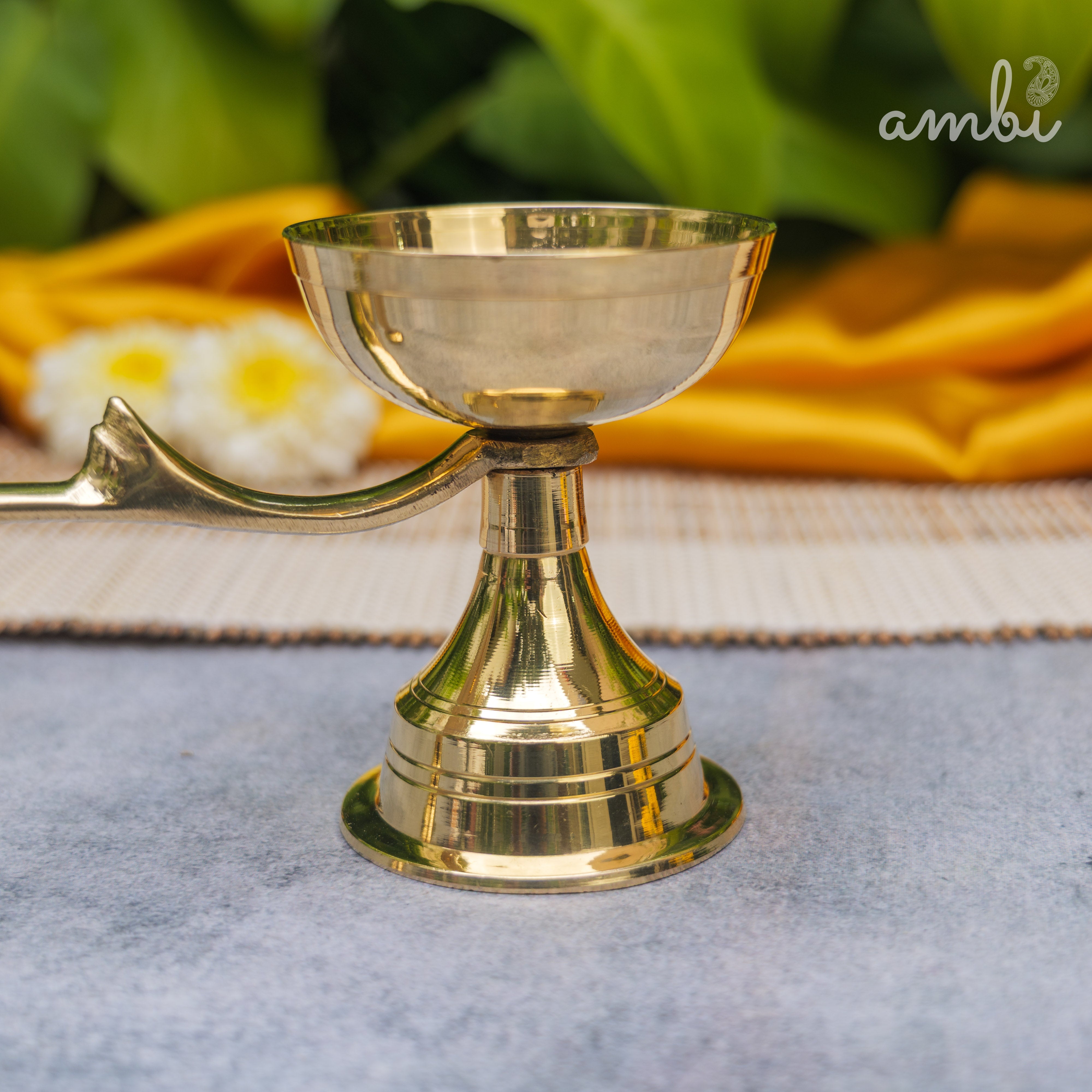 Handcrafted Pure Brass Dhoop Aarti Diya with Handle — 6 Inches | Small |