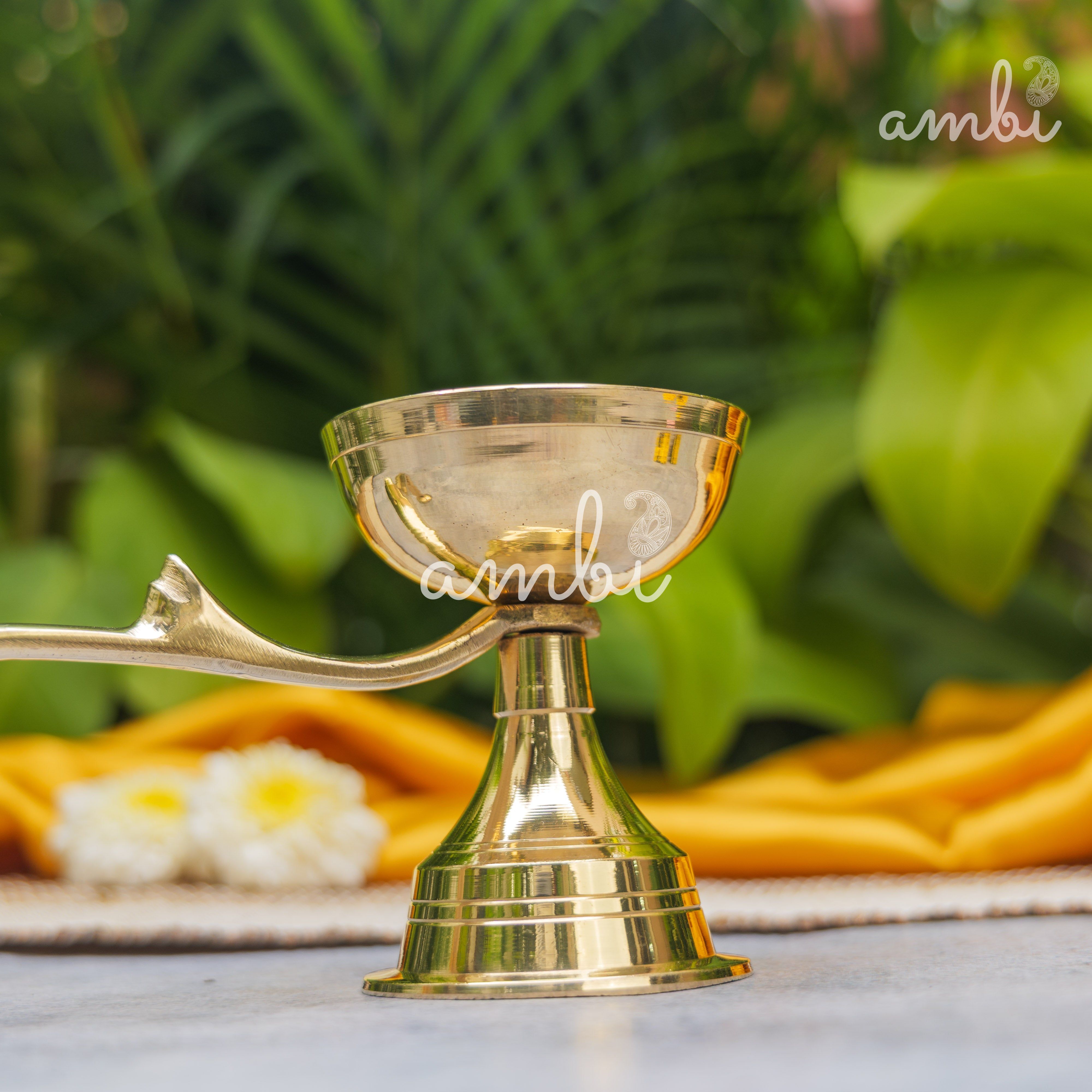 Handcrafted Pure Brass Dhoop Aarti Diya with Handle — 6 Inches | Small |