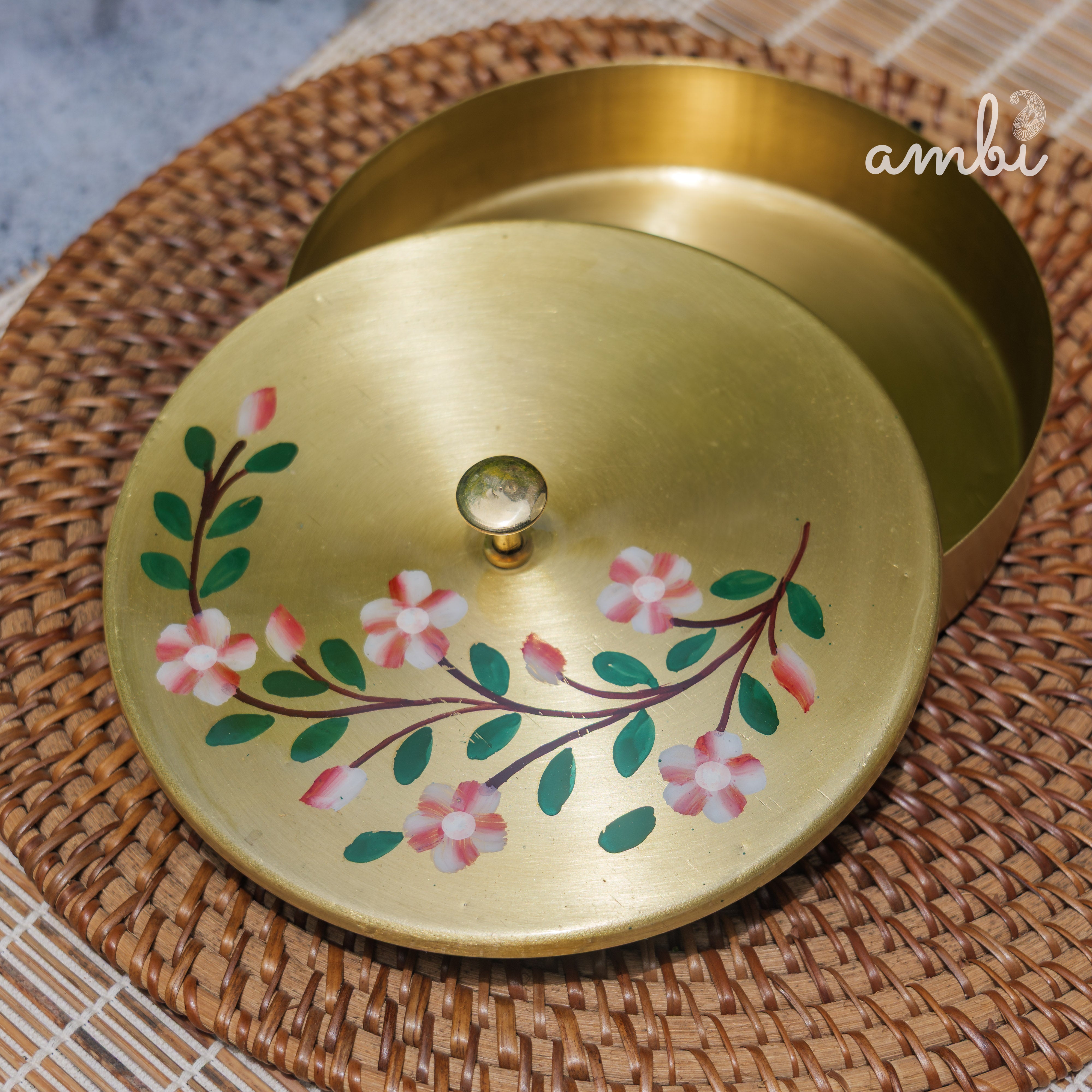 Hand Painted - Pure Brass Floral Storage Box / Cookie Box / Jewellery / Trinket - 6 inches Diameter - Floral Design