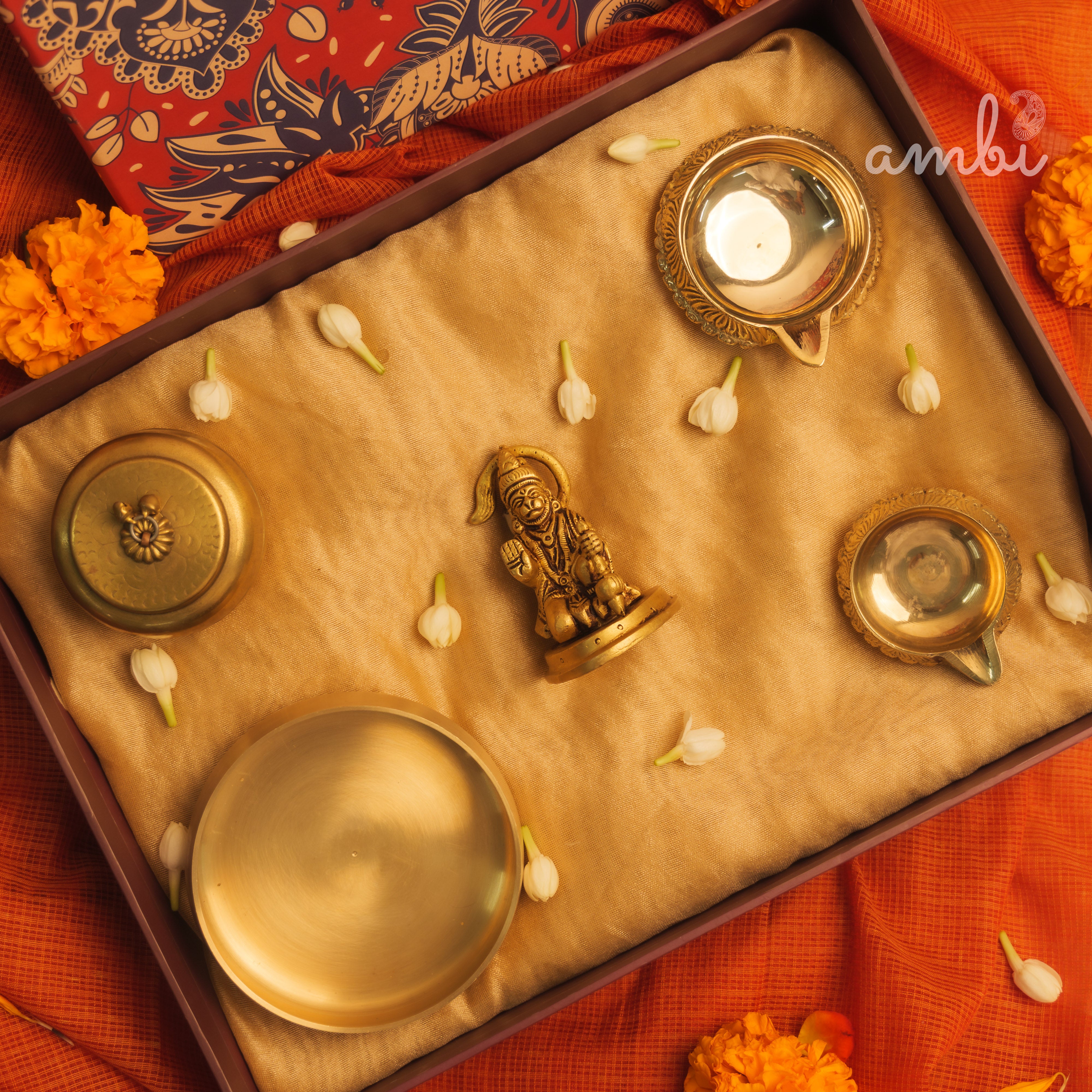 Pure Brass Hanuman Idol Giftbox
