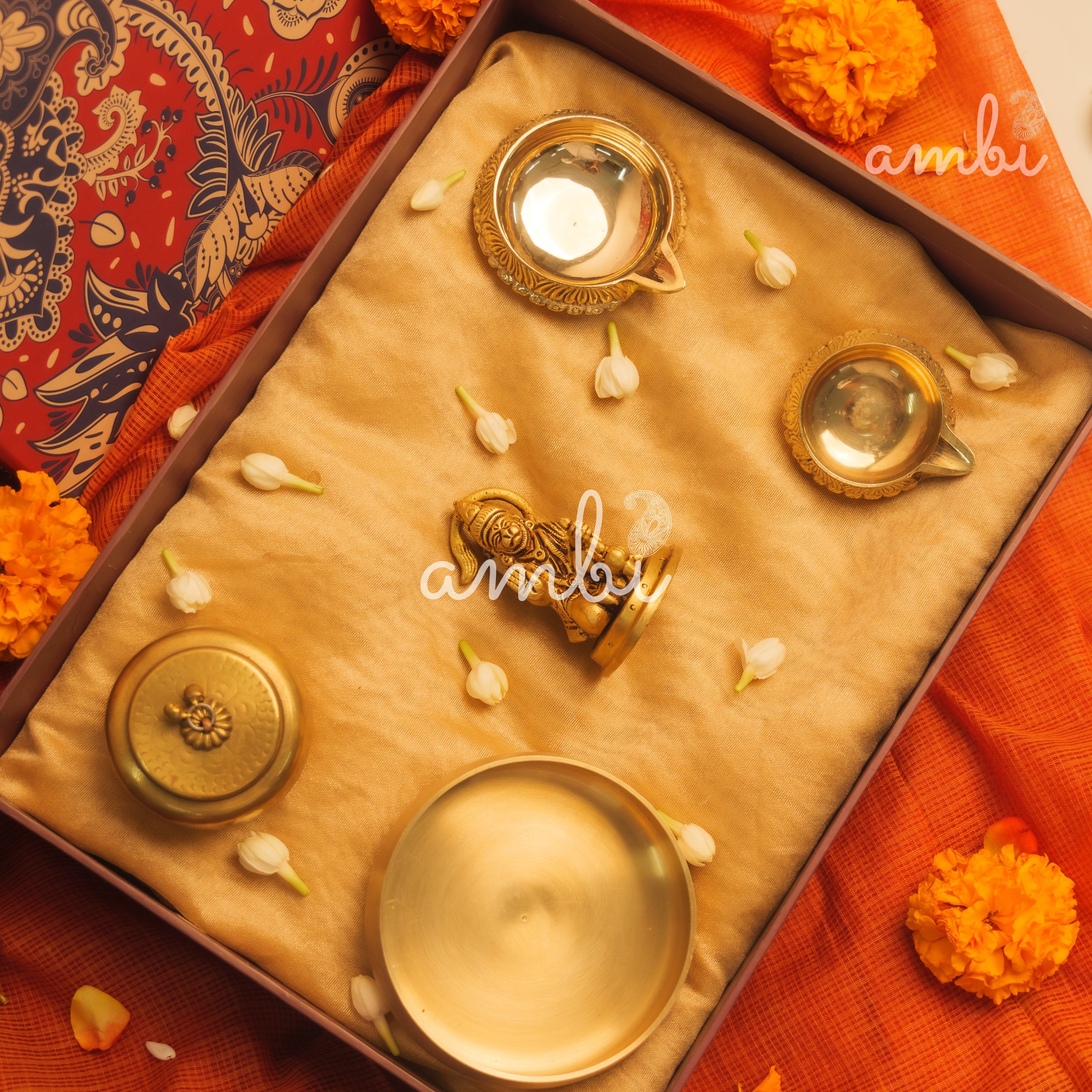 Pure Brass Hanuman Idol Giftbox