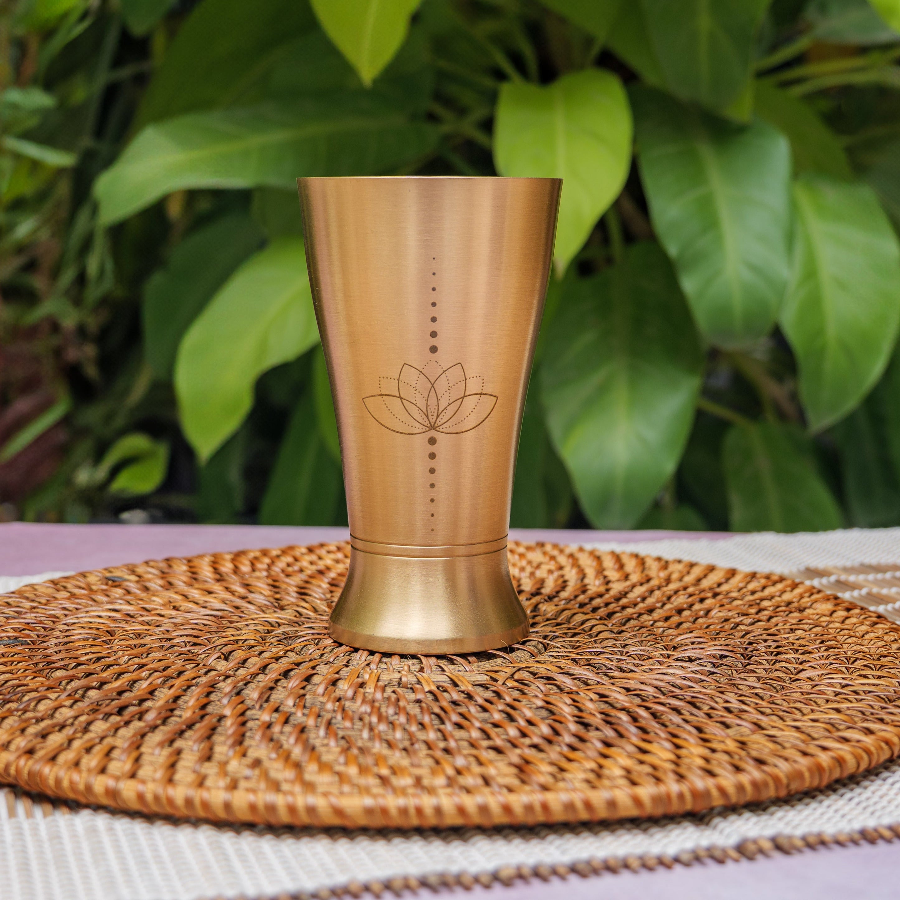 AMBI Royal 100% Pure Lead Free Kansa Glass Etched (Lotus) - 275 ML