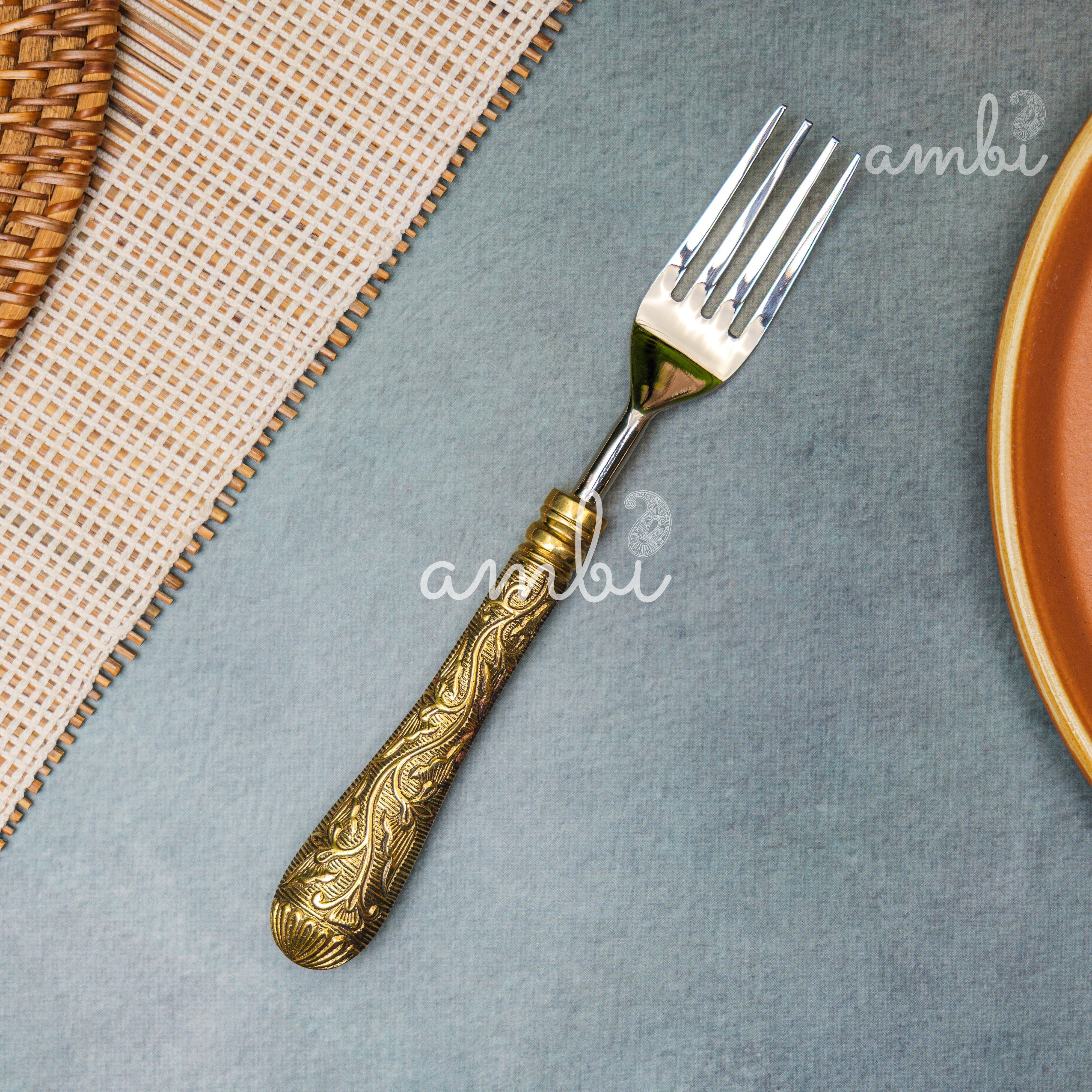 Handcrafted Heavy Steel Silver Cutlery Set of 5 - Golden Etched Handle