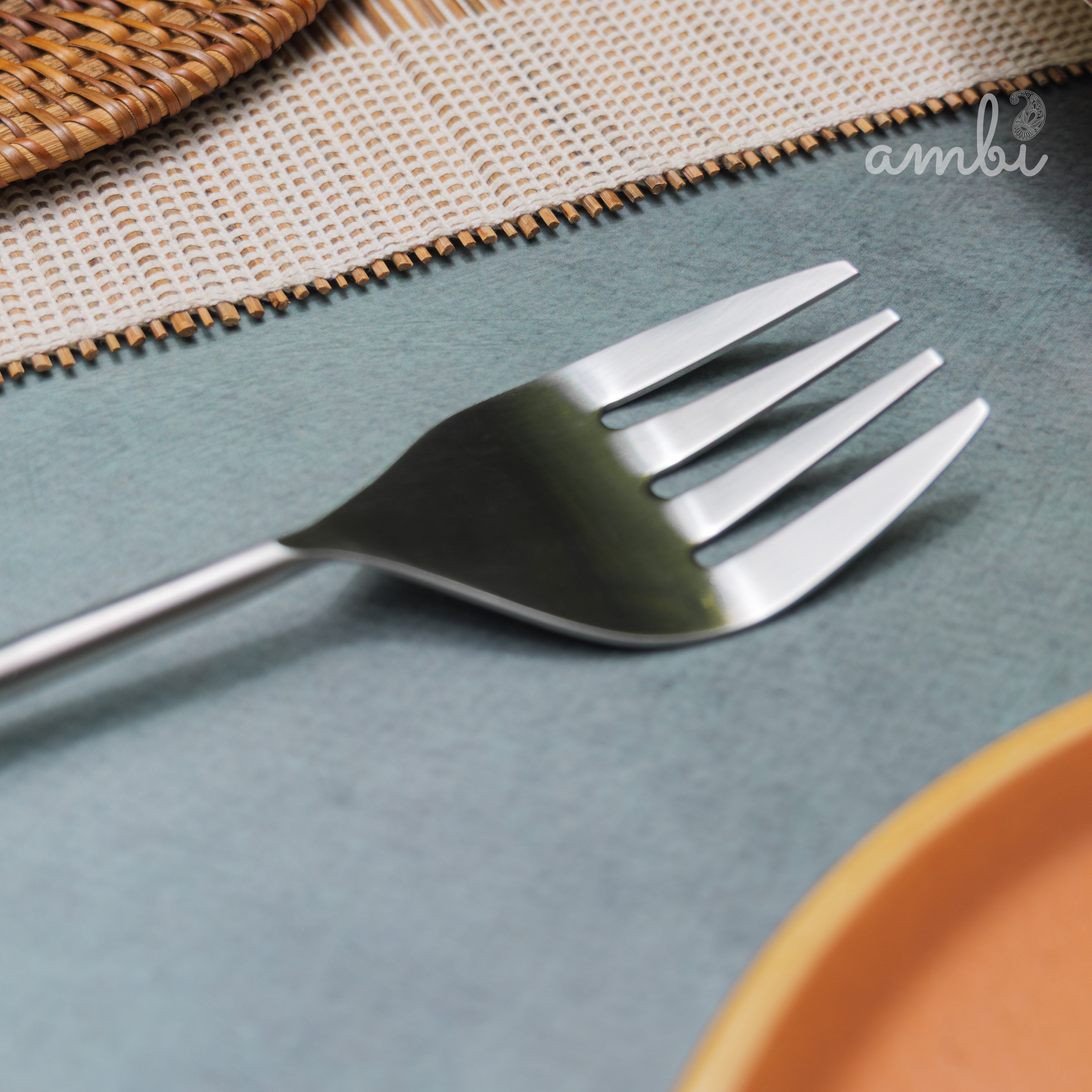 Ambi Virgin Steel Salad Server - Set of 2