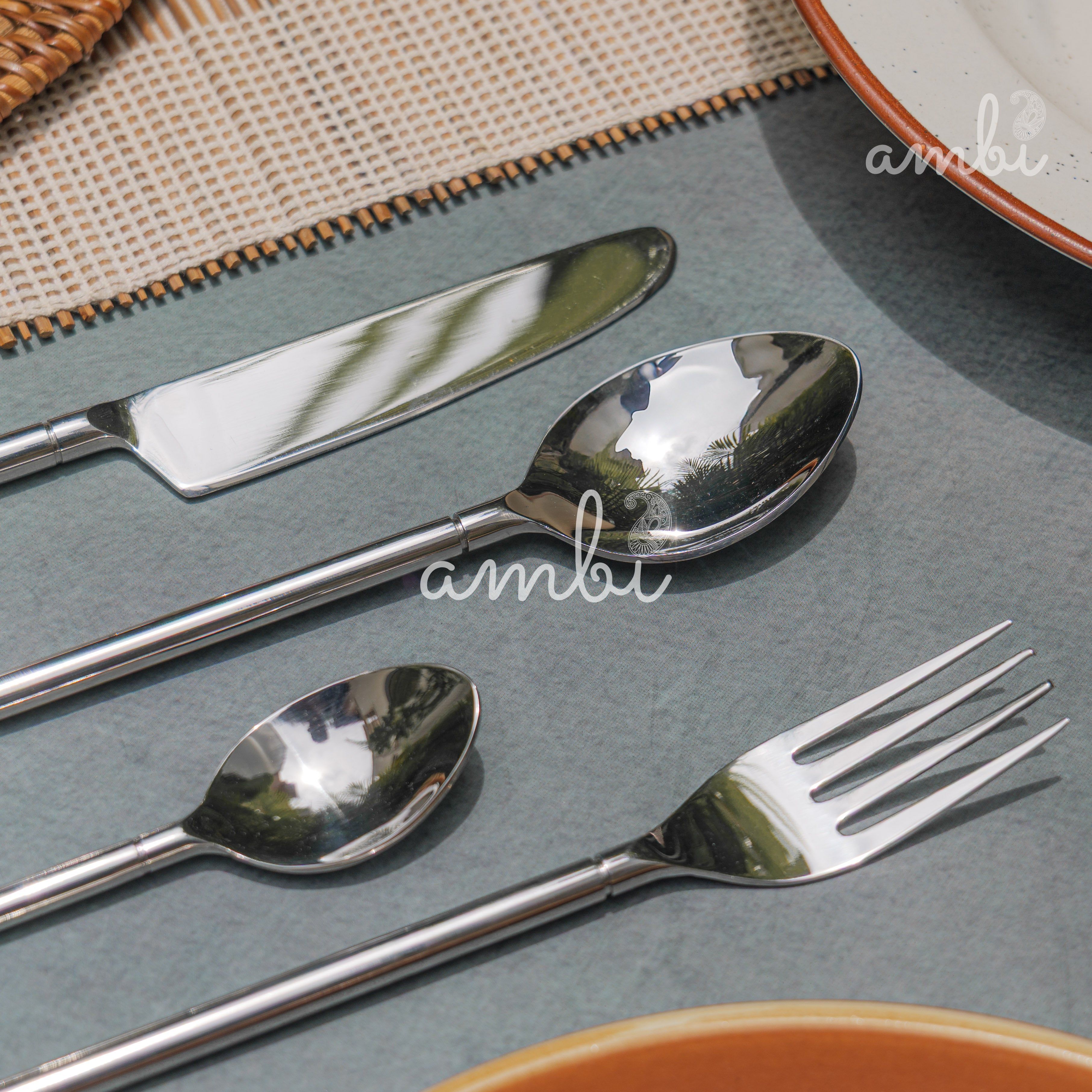 Handcrafted Heavy Steel Silver Cutlery Set of 4