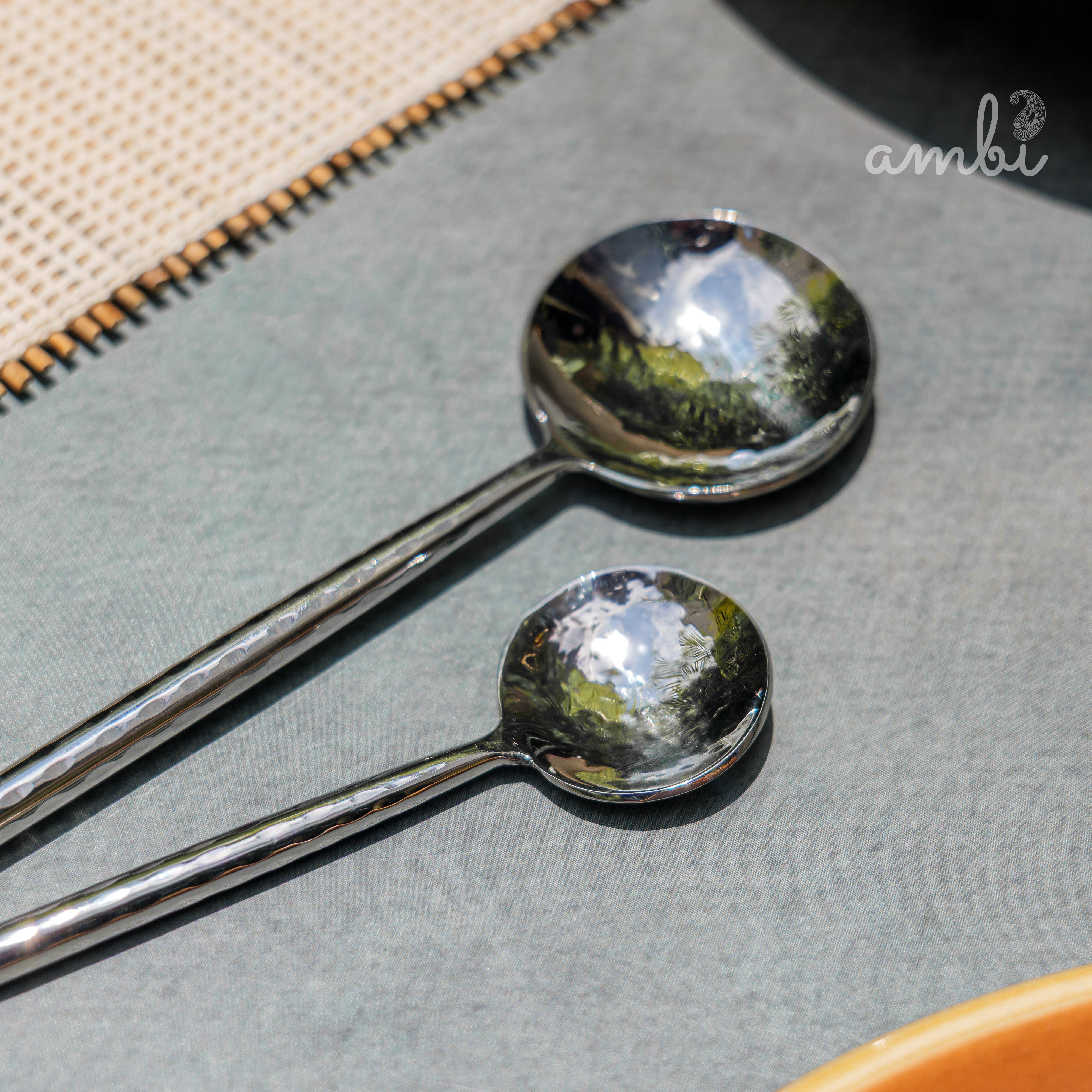 Handcrafted Heavy Steel Silver Cutlery Set of 4 Hammered