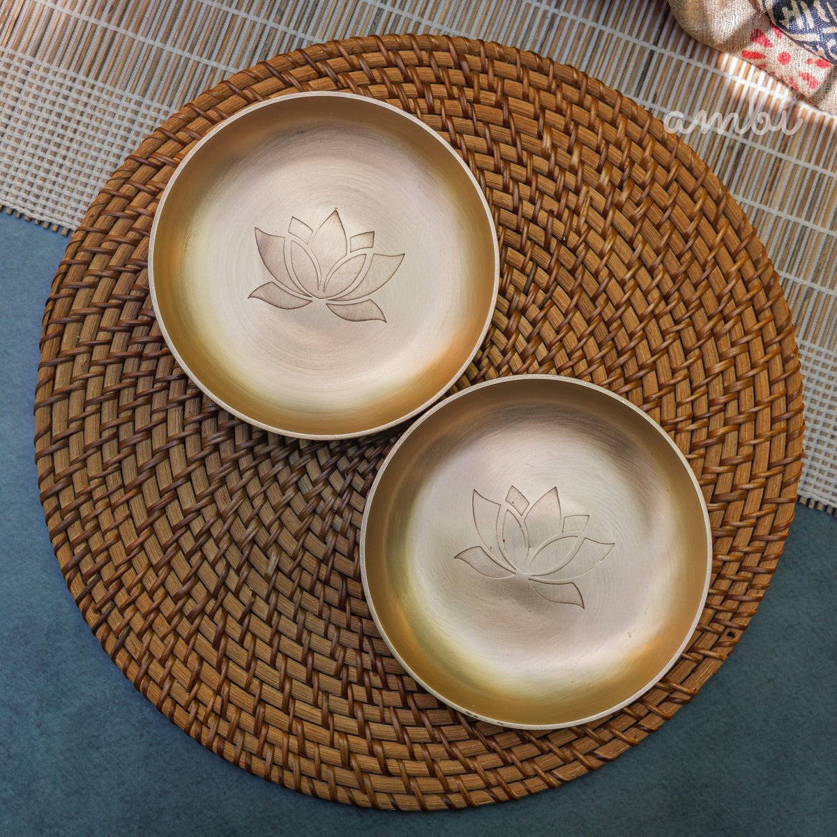 Ambi Kansa Dessert Plate with Lotus Design and Spoon Gift Box - Set of 4
