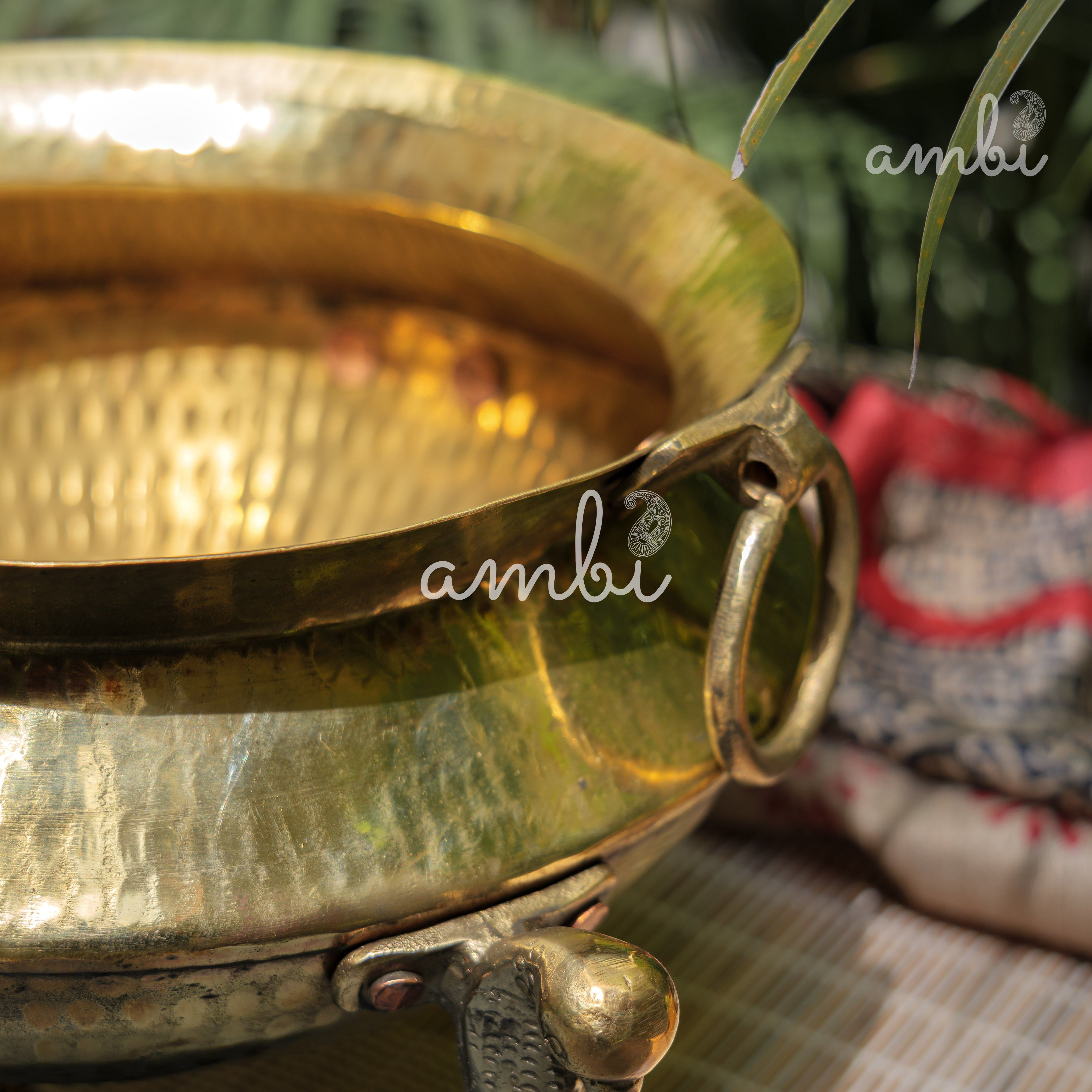 Hammered Vintage Brass Water Pot (Mataka)