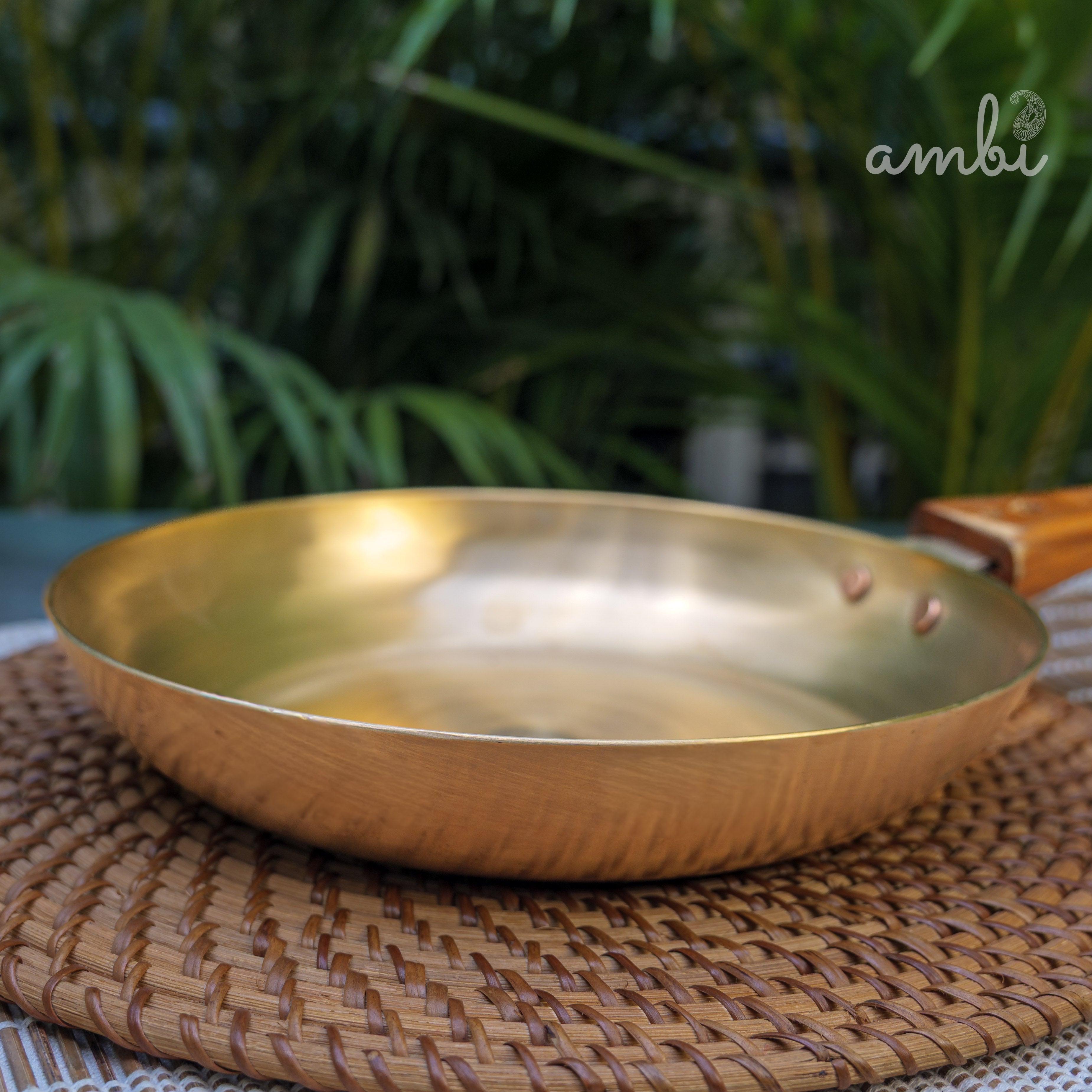 Ambi Kansa Fry Pan with Wooden handle - 8 Inches Diameter