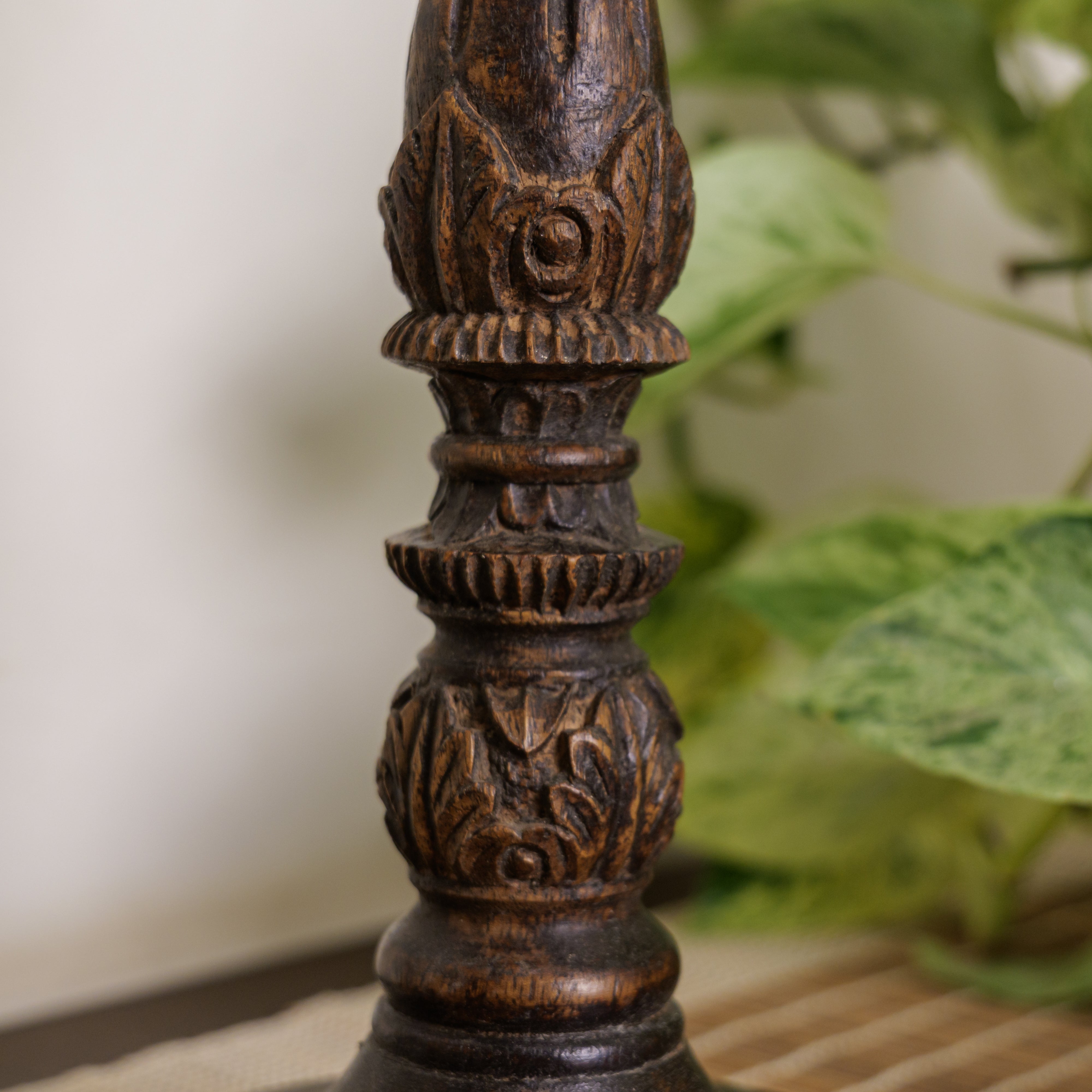 Elegant Vintage Candle Stand - Brown