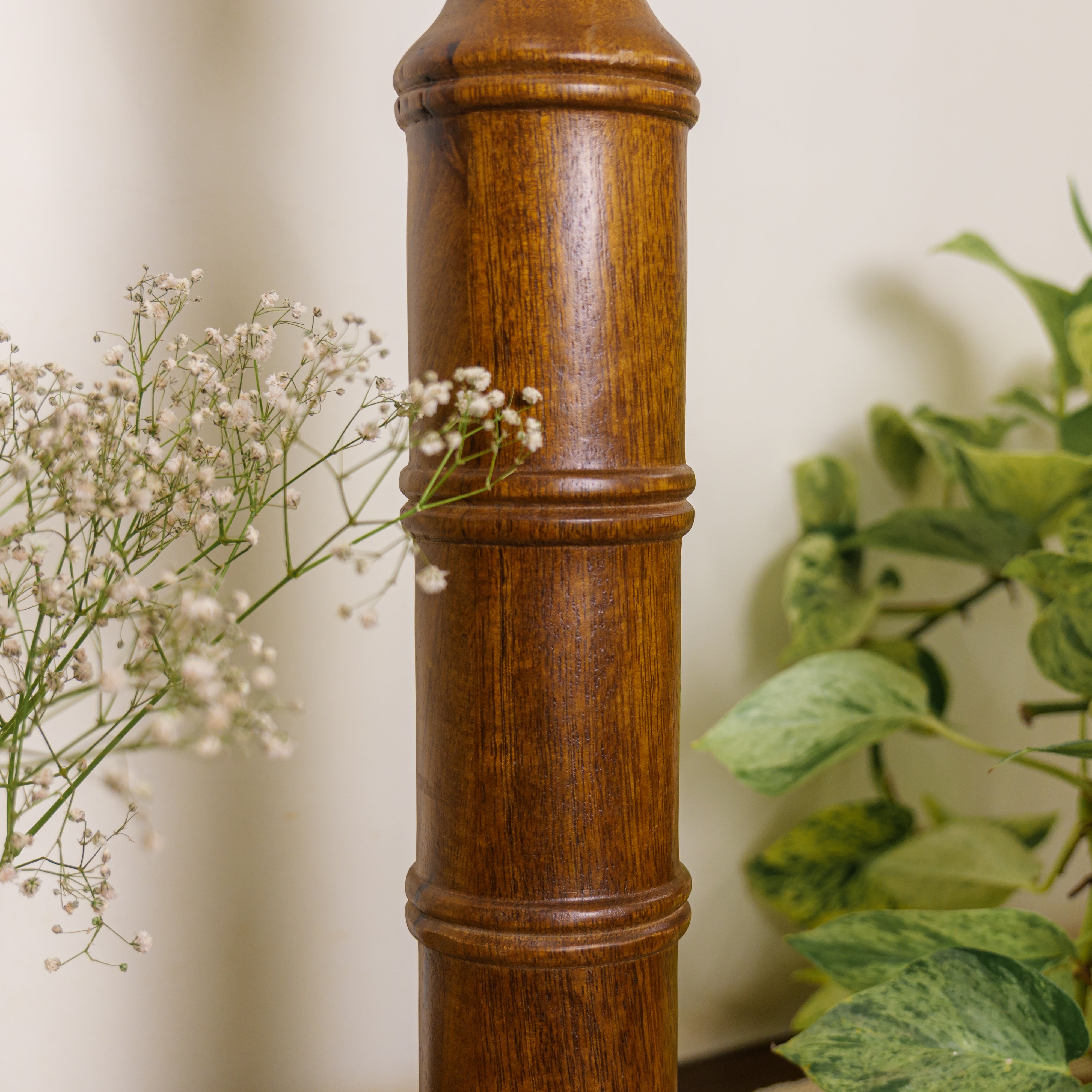 Classy Vintage Candle Stand - Brown