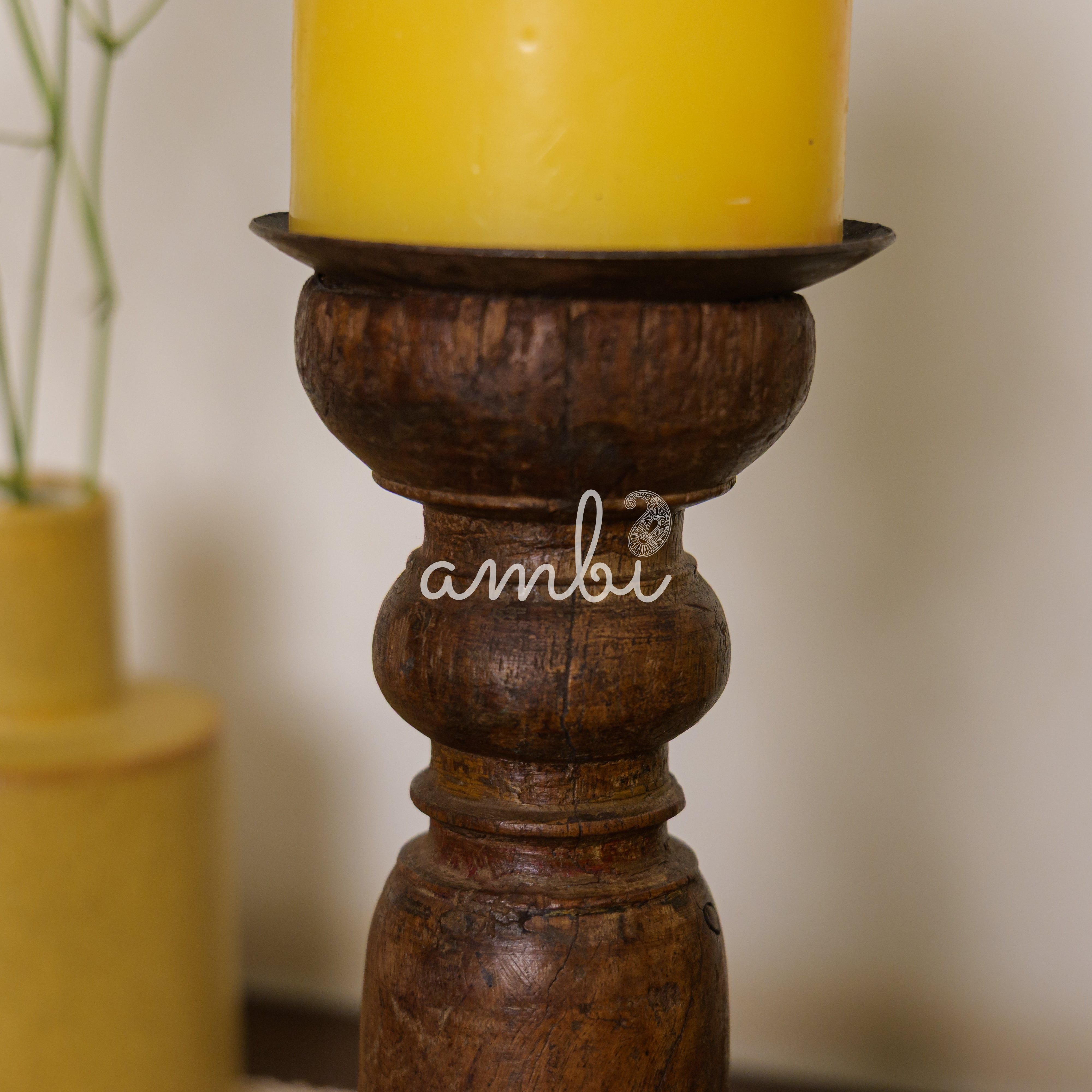 Classy Vintage Candle Stand