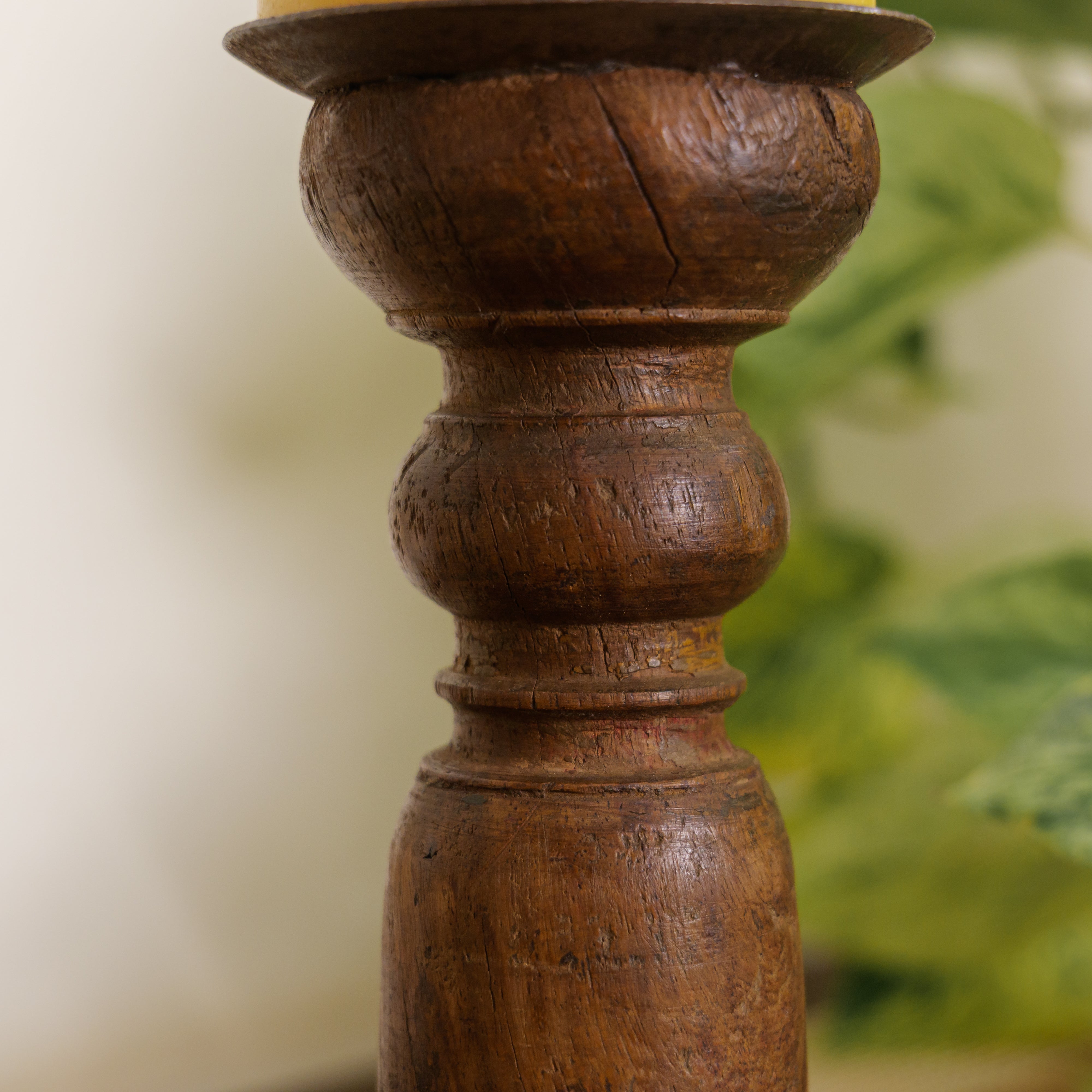 Ambi Classy Vintage Candle Stand | Heritage Home Décor