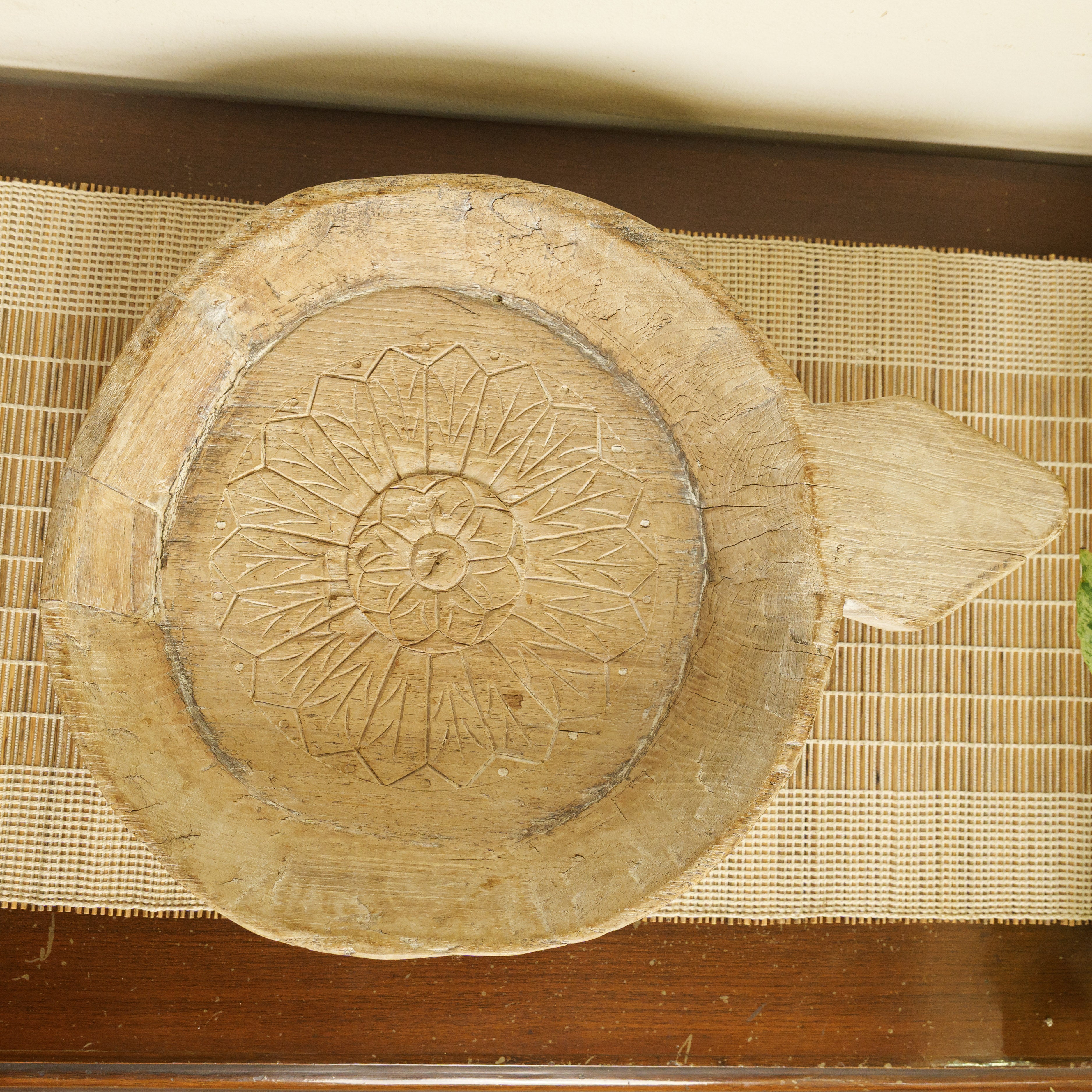 Round Parat - Vintage Wooden Parat / Planter / Table Decor / Fruit Basket