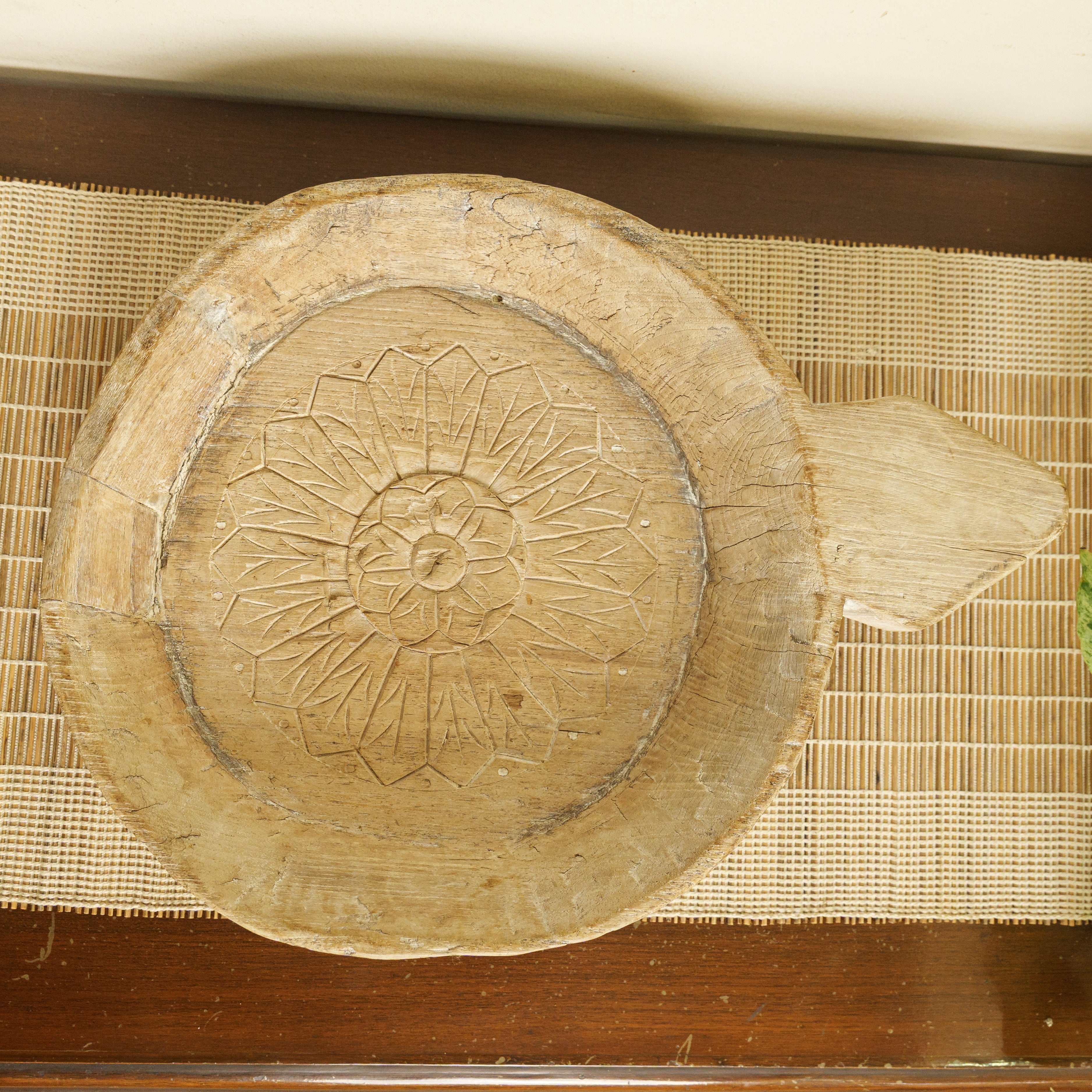 Round Parat - Vintage Wooden Parat / Planter / Table Decor / Fruit Basket