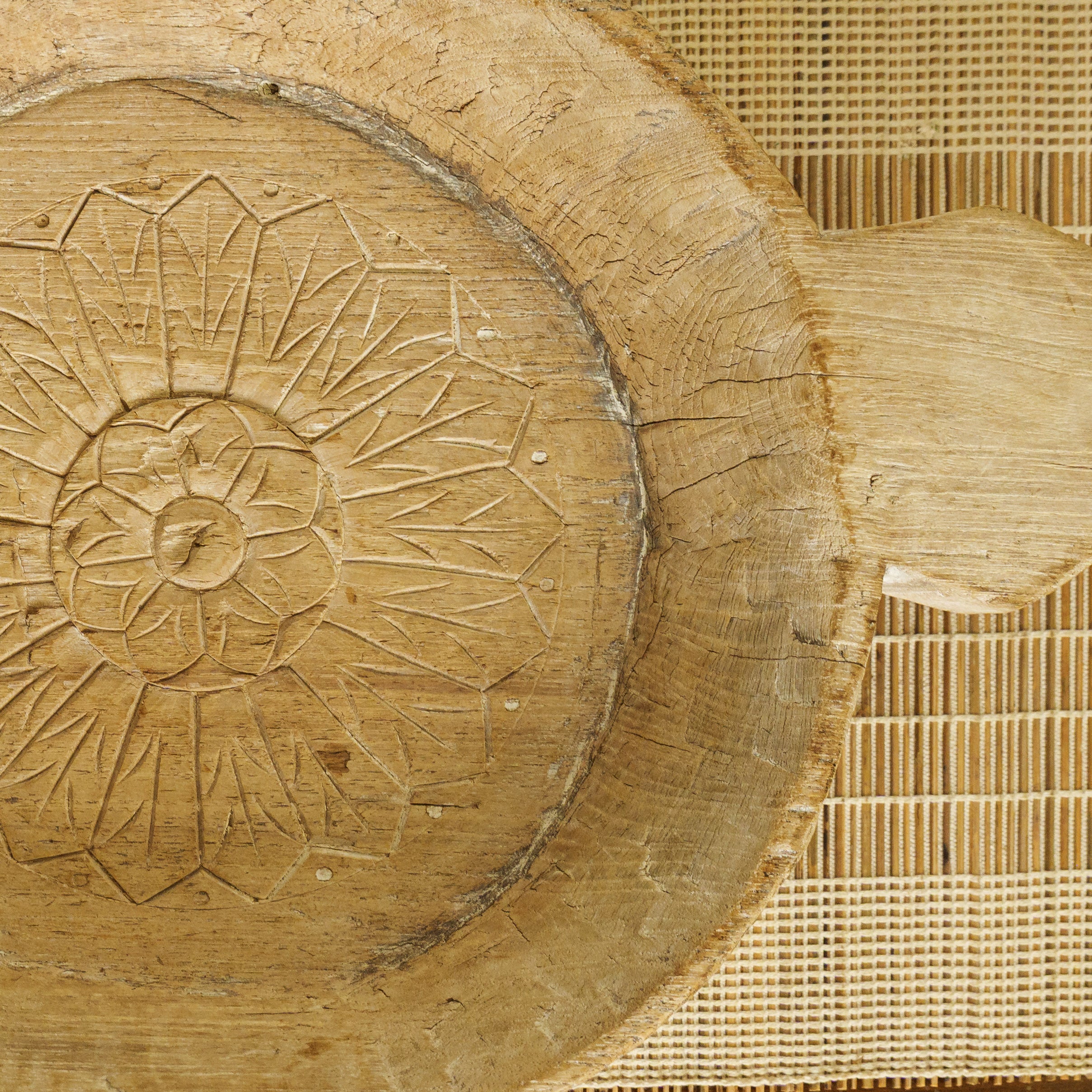 Round Parat - Vintage Wooden Parat / Planter / Table Decor / Fruit Basket