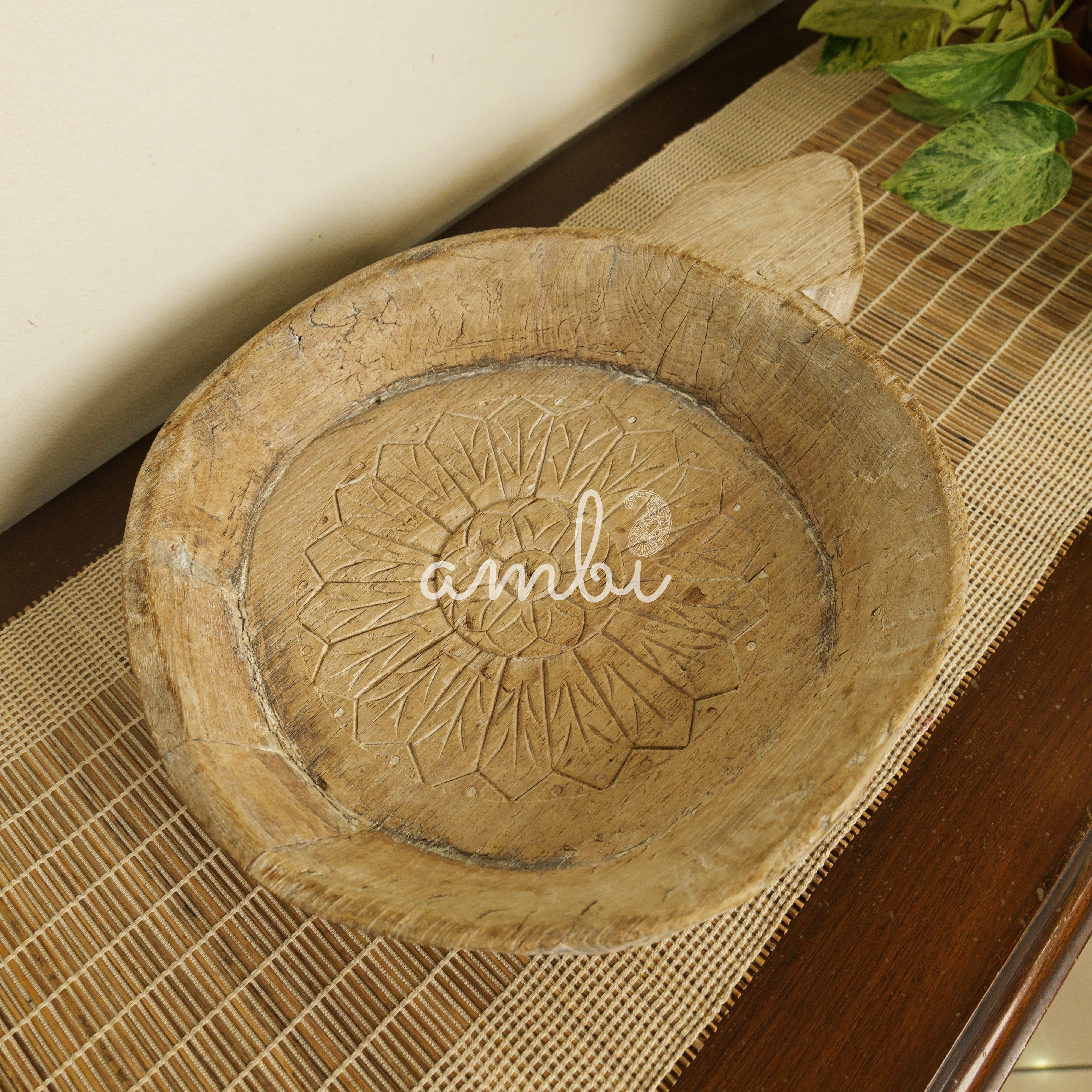 Round Parat - Vintage Wooden Parat / Planter / Table Decor / Fruit Basket