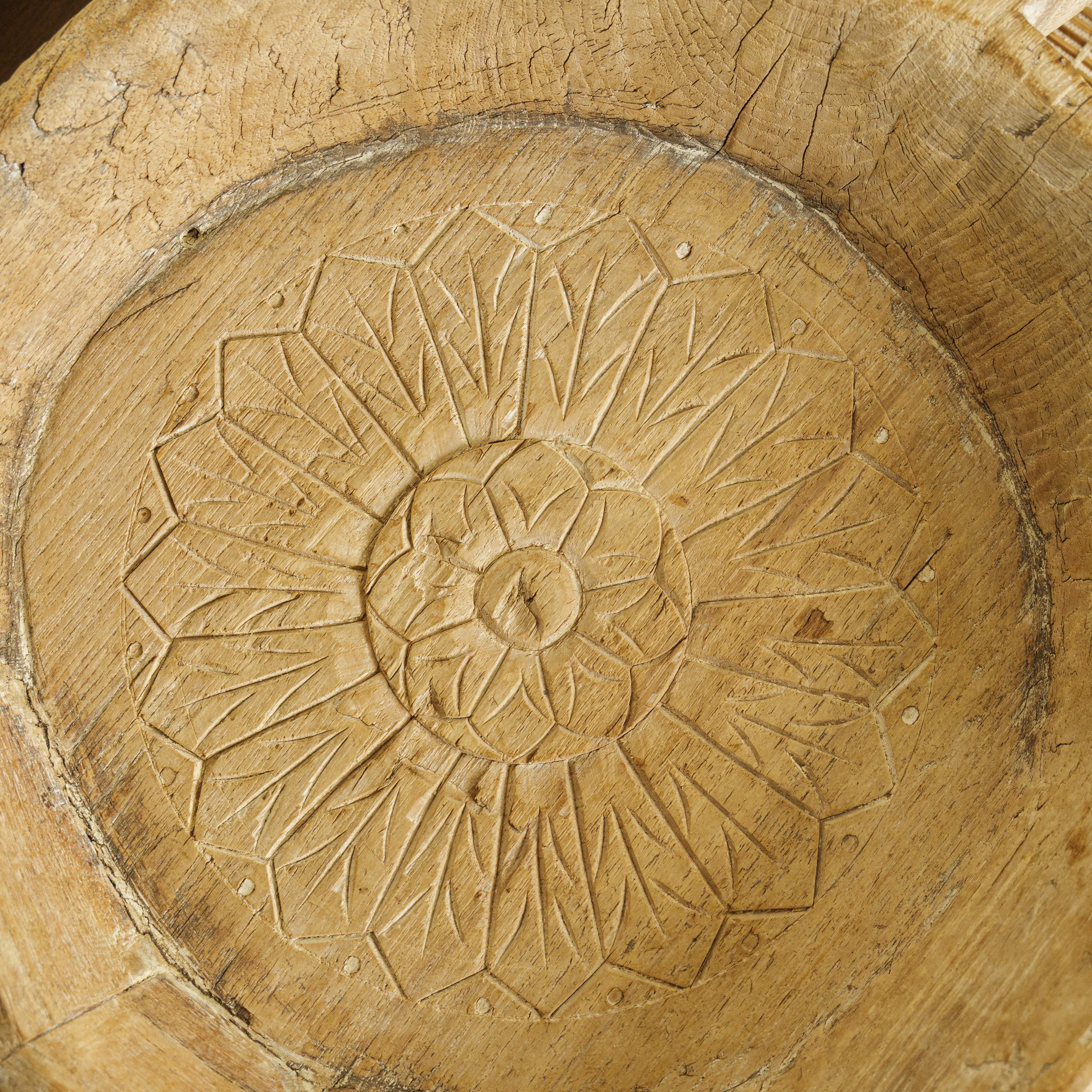 Round Parat - Vintage Wooden Parat / Planter / Table Decor / Fruit Basket