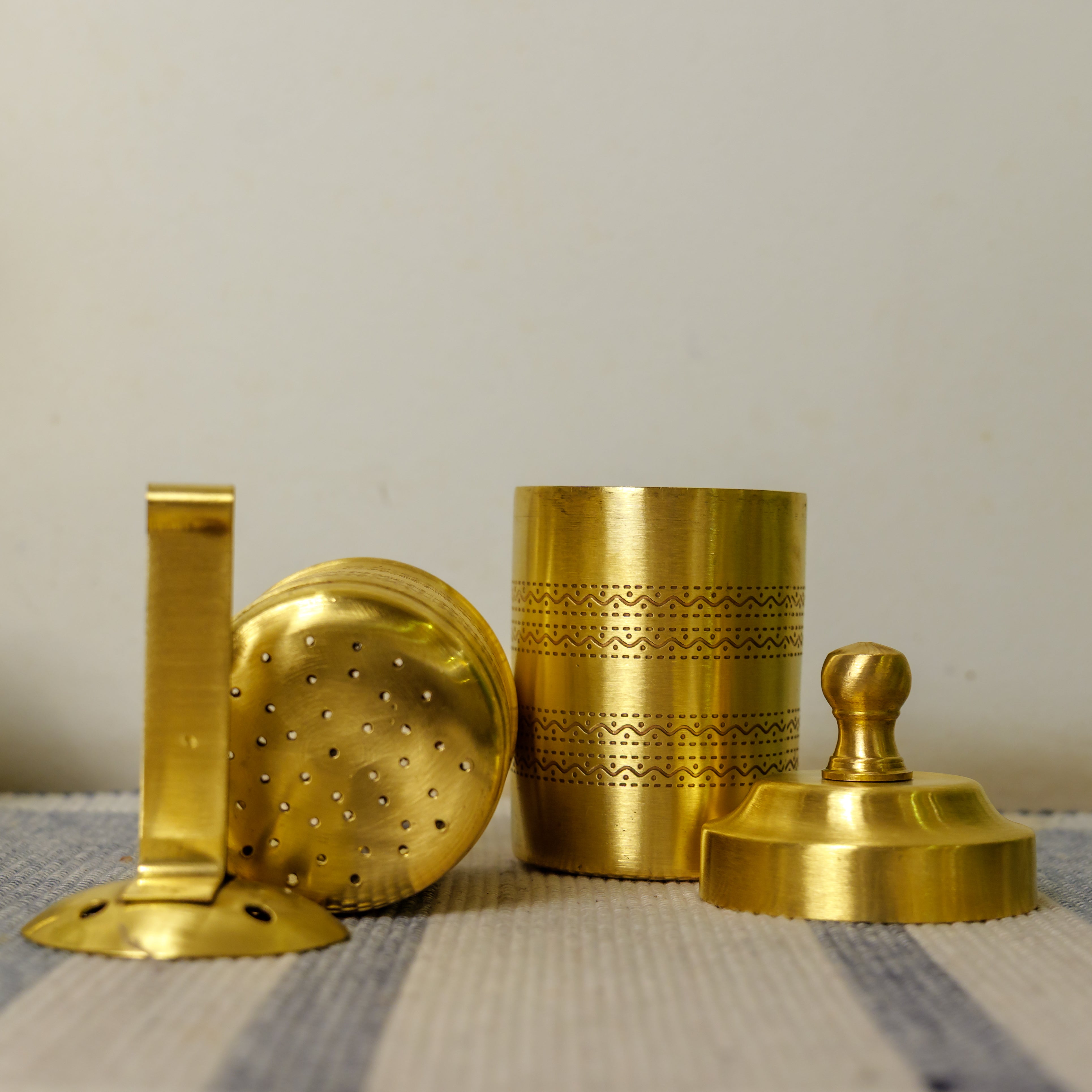 Pure Brass Coffee Filter & 2 Dabara Cup Set — Finely Etched | Gift Box