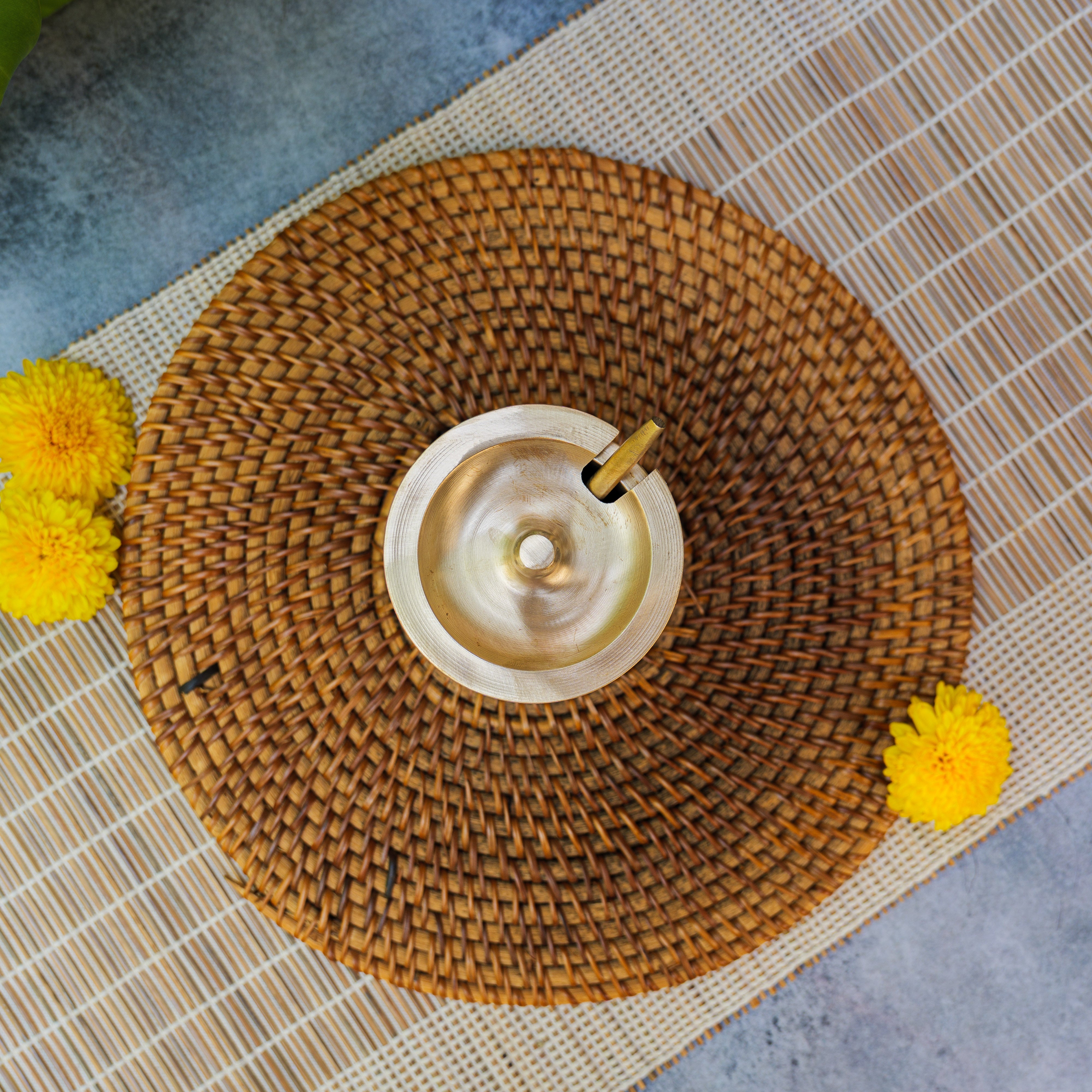 Handmade Artisanal Fine Finish Lead Free Pure 100% Kansa Heavy Ghee / Oil Pot for Health Benefits - Extra Large - 400 ML Pot with Spoon