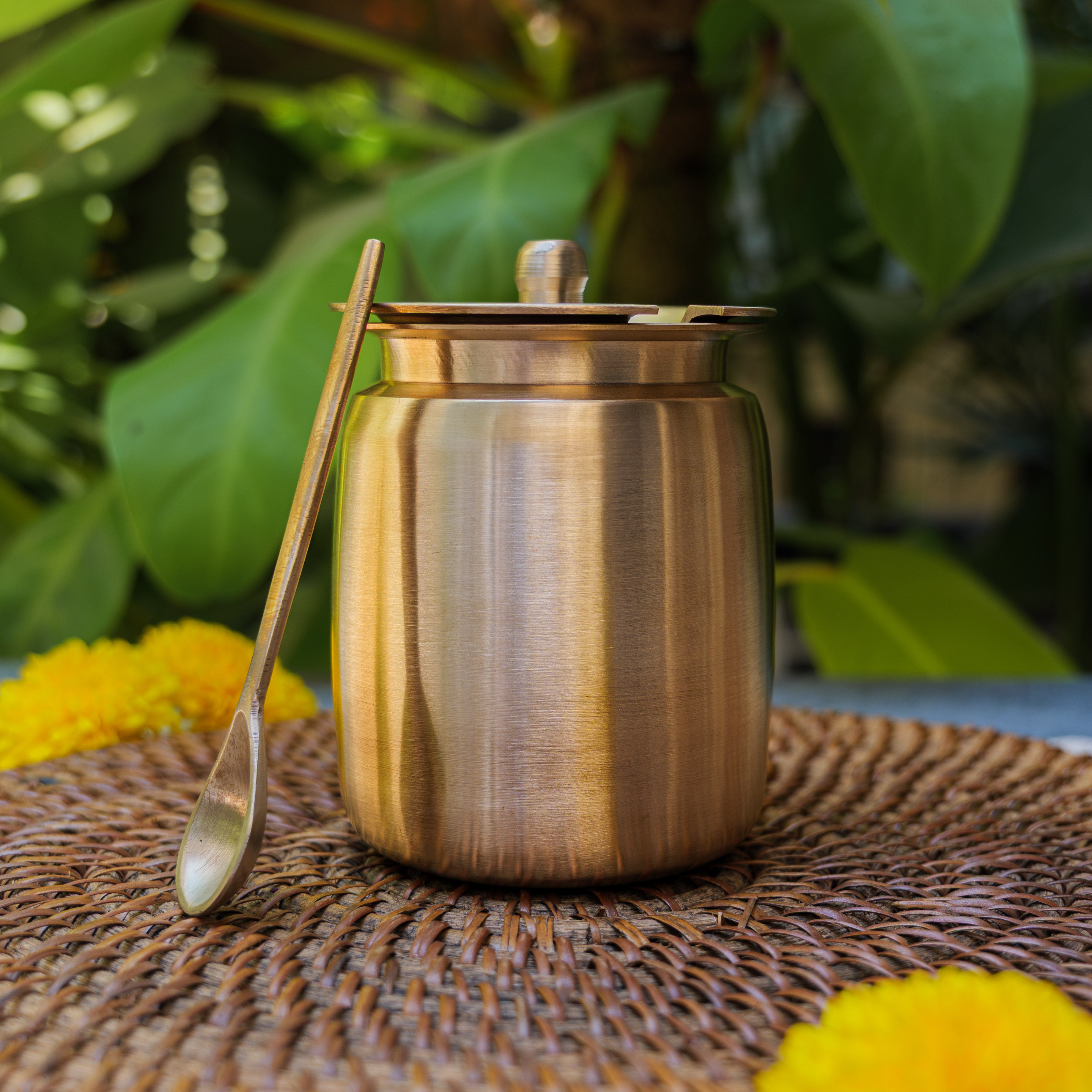 Handmade Artisanal Fine Finish Lead Free Pure 100% Kansa Heavy Ghee / Oil Pot for Health Benefits - Extra Large - 400 ML Pot with Spoon