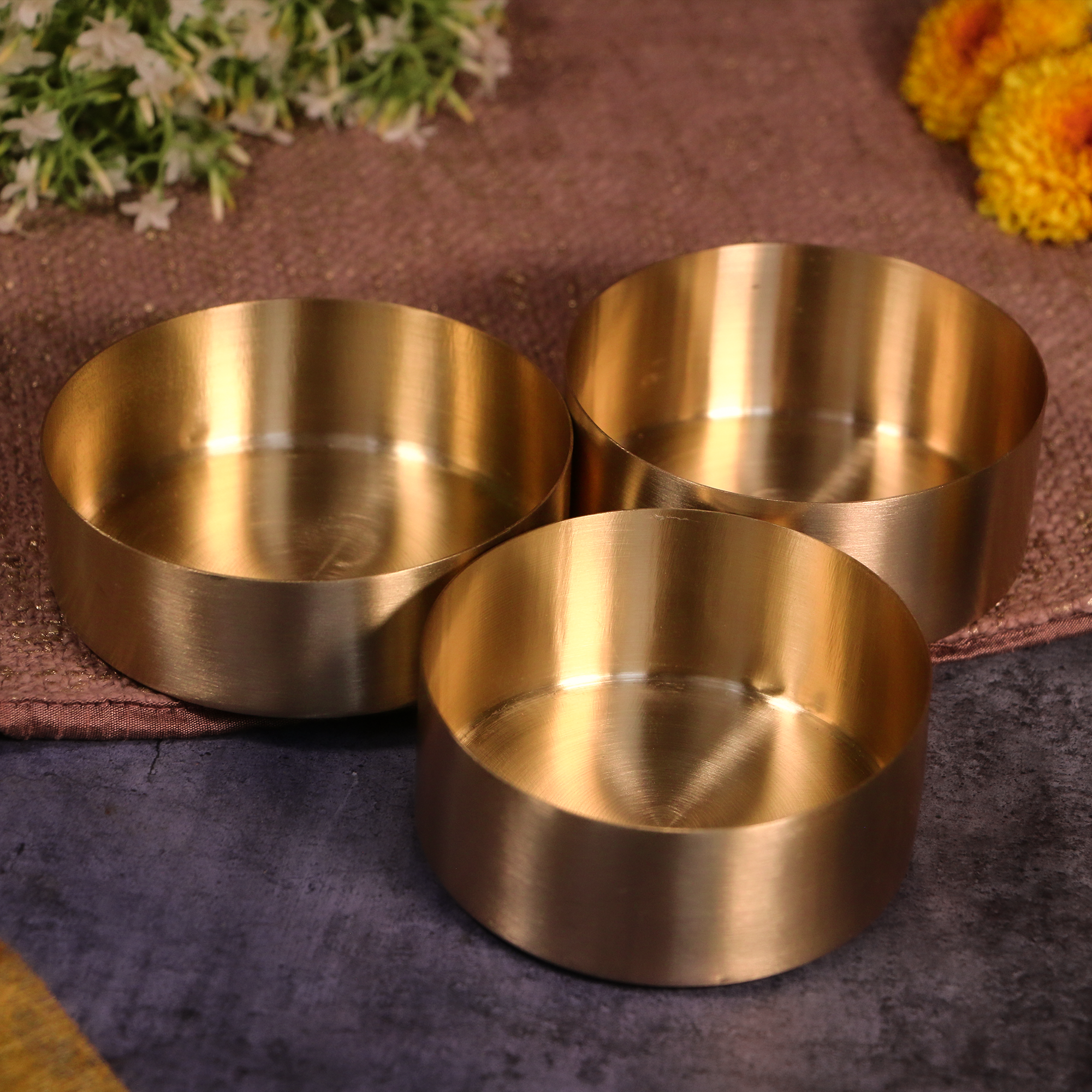 Brass Super Value Thali Set - Set of 6 pieces - Matt Finish