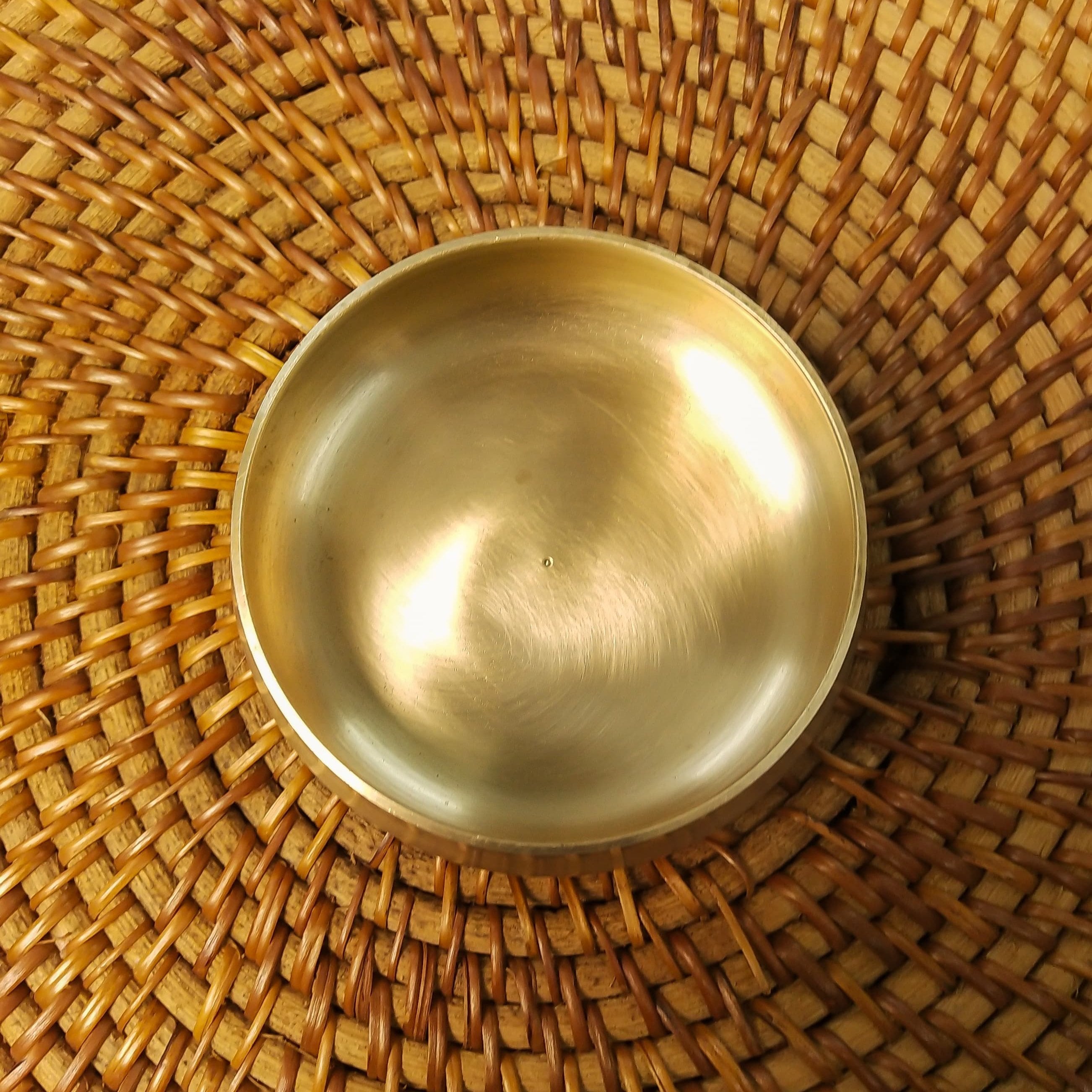 AMBI Pure 100% Lead Free Kansa Curved Bowl / Katori - Dahi Vada / Rice / Dessert - 4 Inch - 150 ML