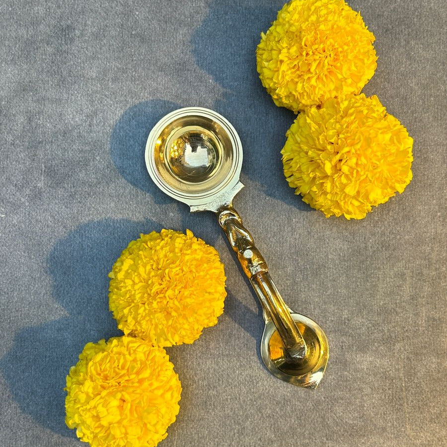 Pure Brass Dhoop Aarti Diya with Handle - Large |7.2 Inch