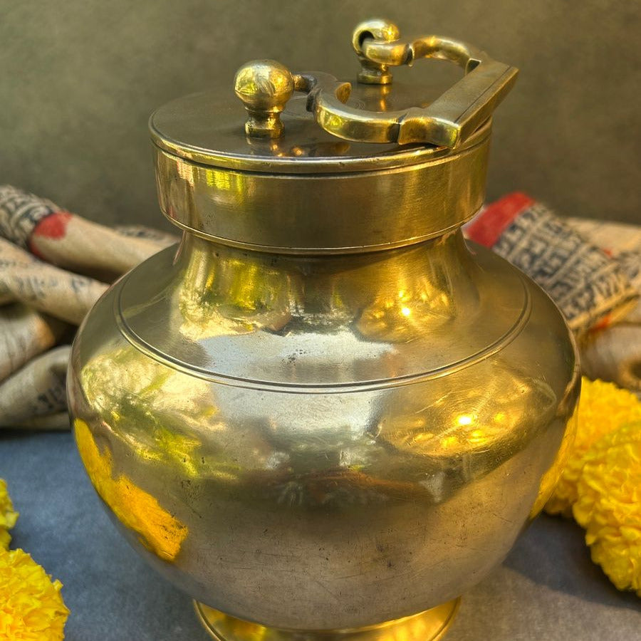 Vintage Handmade Brass Kamandal Ganga Jal / Holy Water / Pot for Prayer or Health benfits