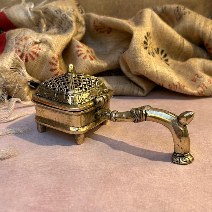 Ambi Pure Brass Handheld Dhoop Dani with Perforated Lid for Pooja & Aarti
