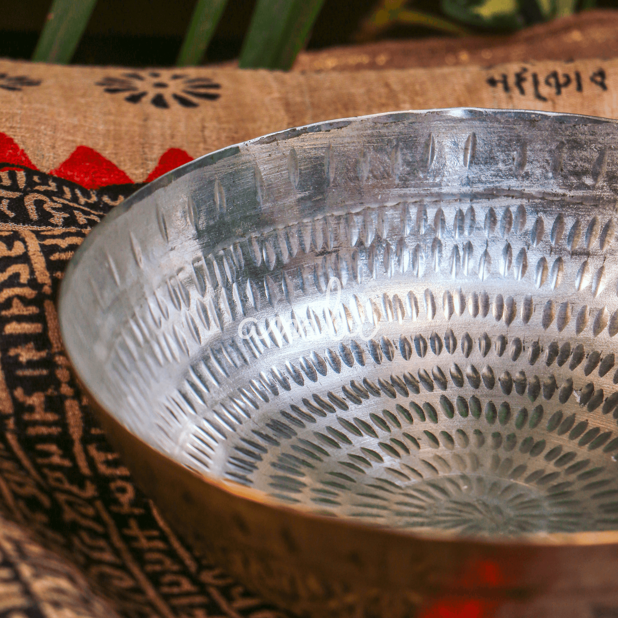 Ambi 100% Pure Brass Small 'Peetal ki Kadai with Kalai' - 9 inches Diameter