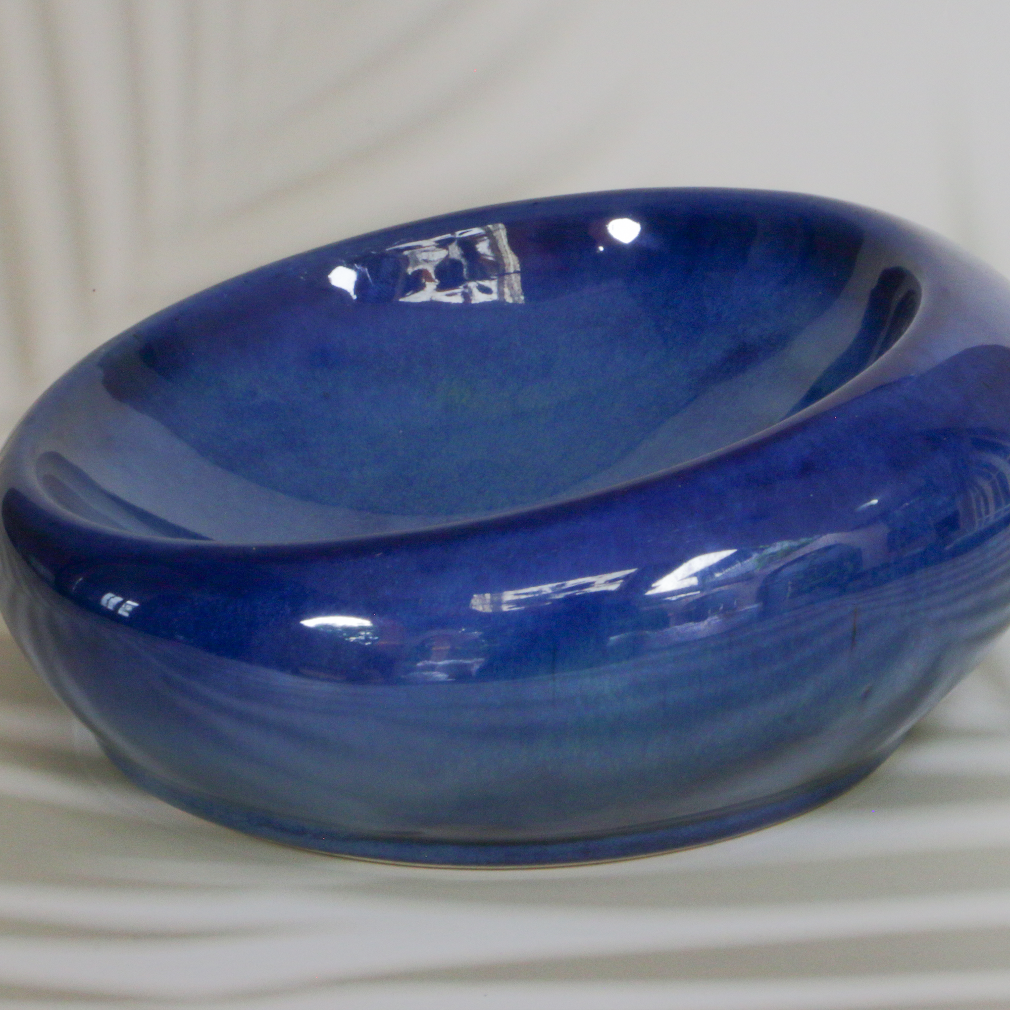 2026 - Ambi Premium Handmade Rounded Blue Ceramic Platter 8 inch