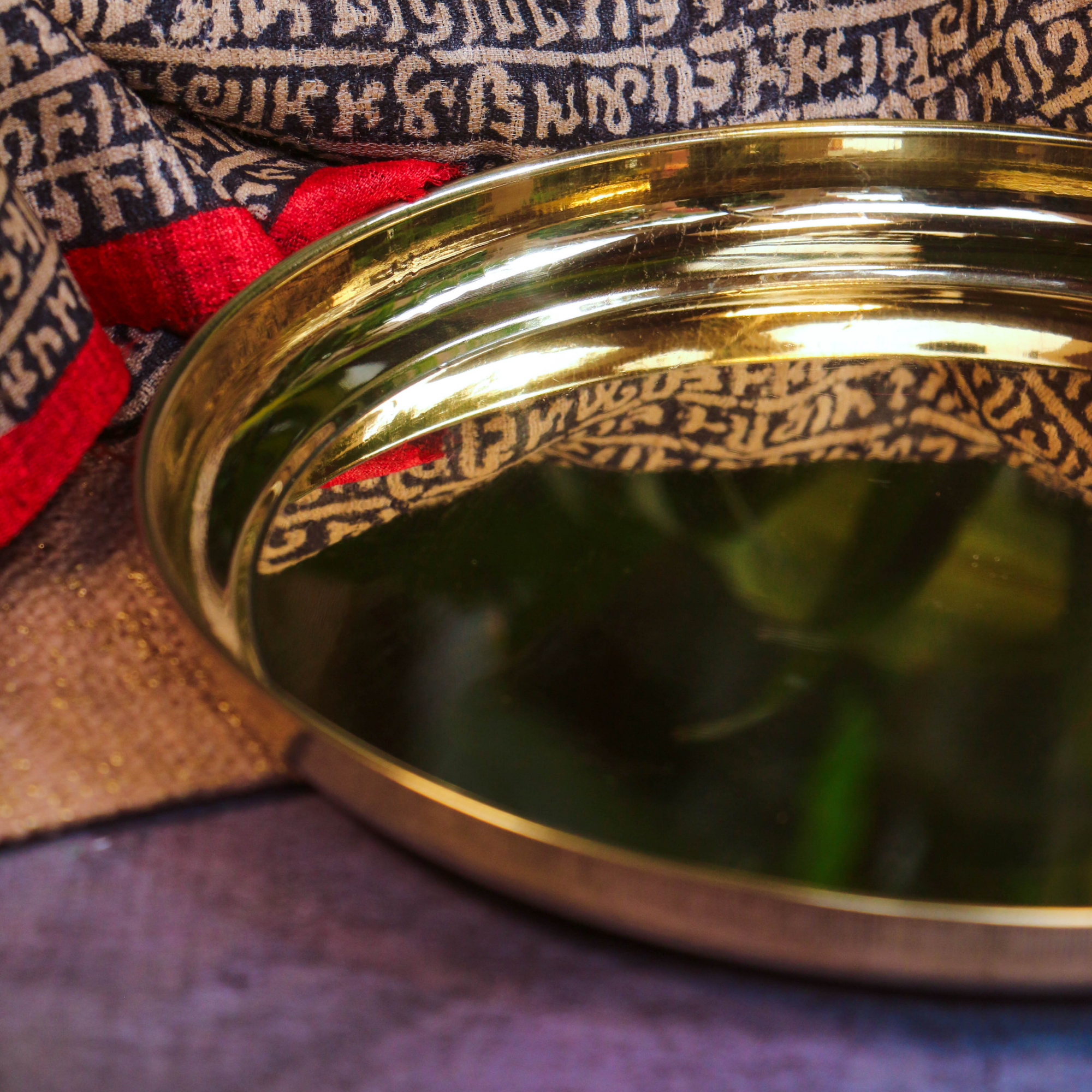 Ambi Pure Brass Peetal Multipurpose Plate — 10 Inch | Pooja, Ceremonies & Dining