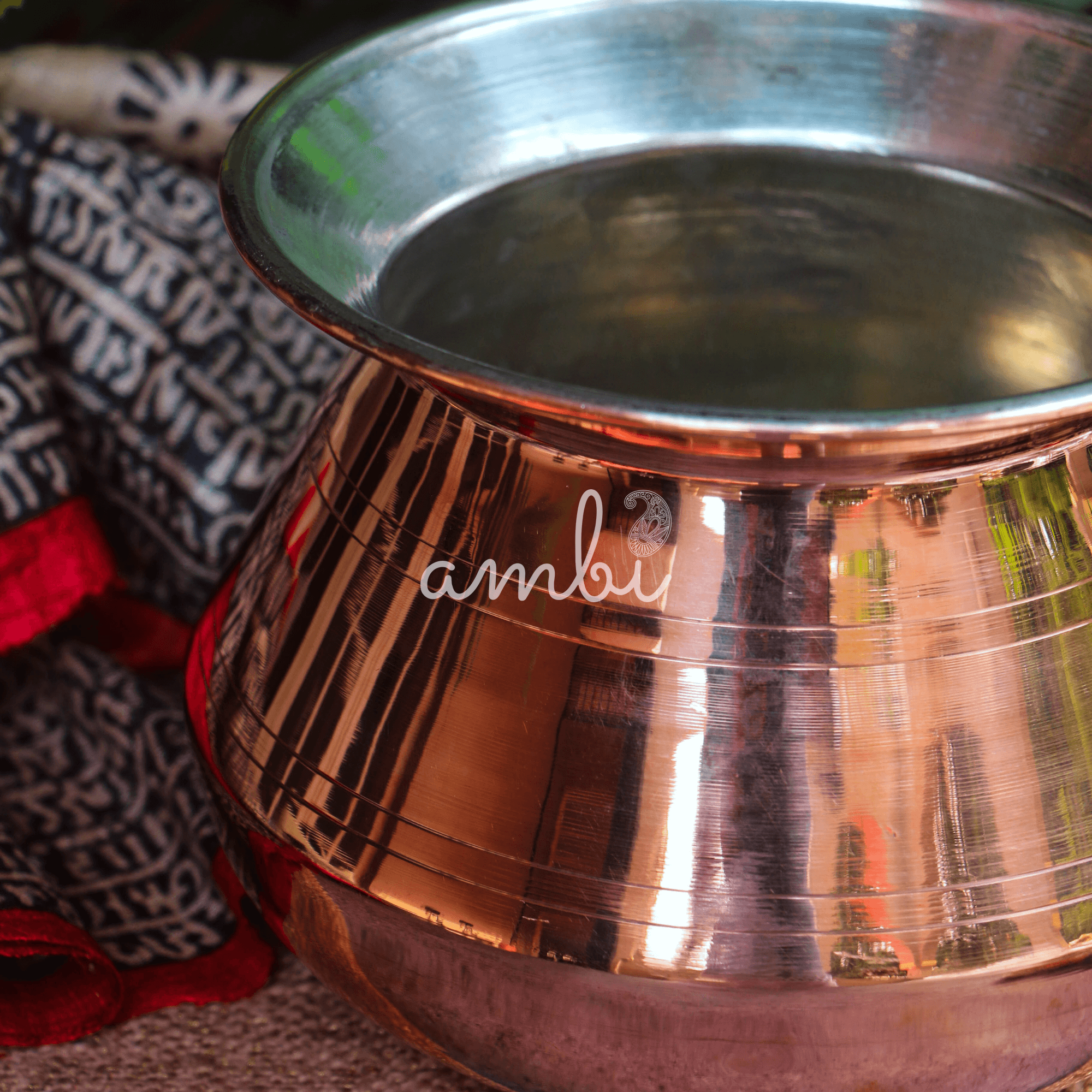 100% Pure Copper Water Kalash / Matka for Health / Ayurveda / Pooja / Ceremonies - Medium - 2.5 L