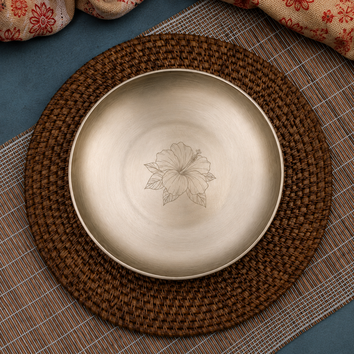 Ambi Kansa Plate with Hibiscus Etched & Cutlery– Premium Gift Box Set
