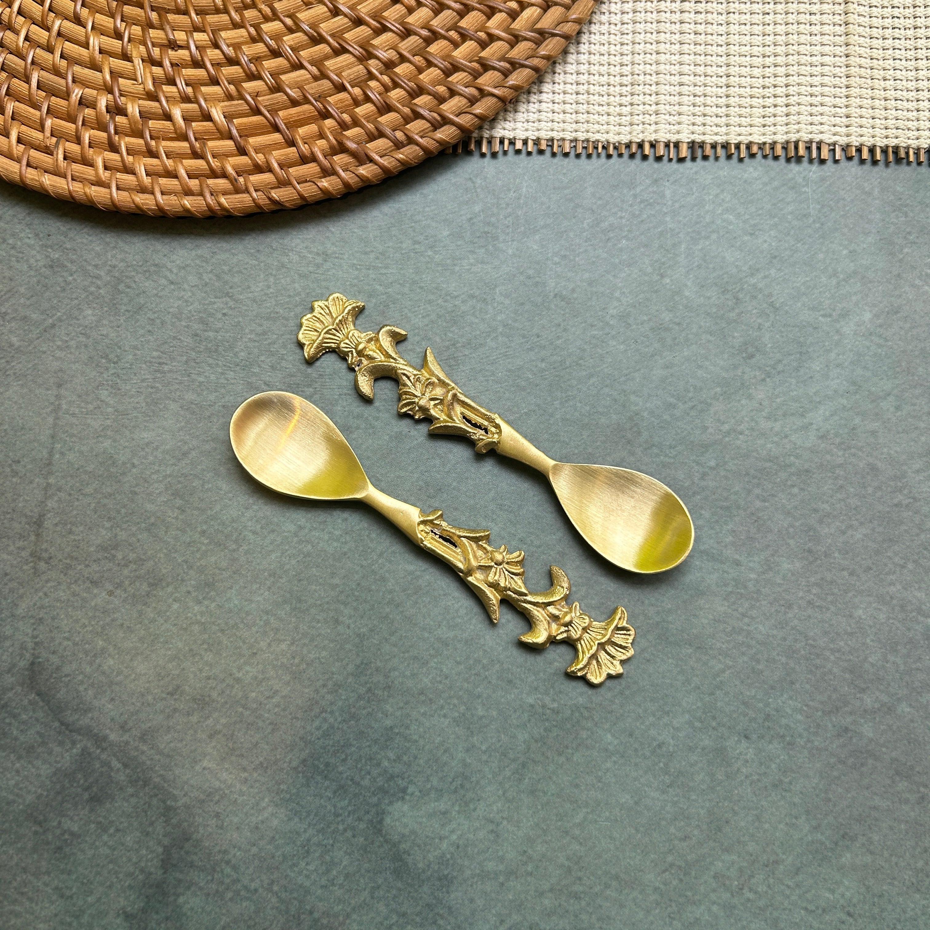 Ambi Ornate Pure Brass Spoon Set | Handcrafted Decorative Spoons
