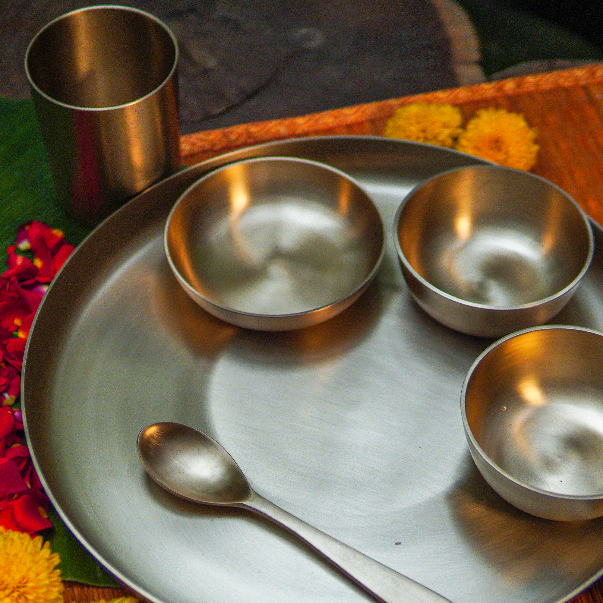 Pure Kansa Exquisite Thali Set  - 6 Pieces