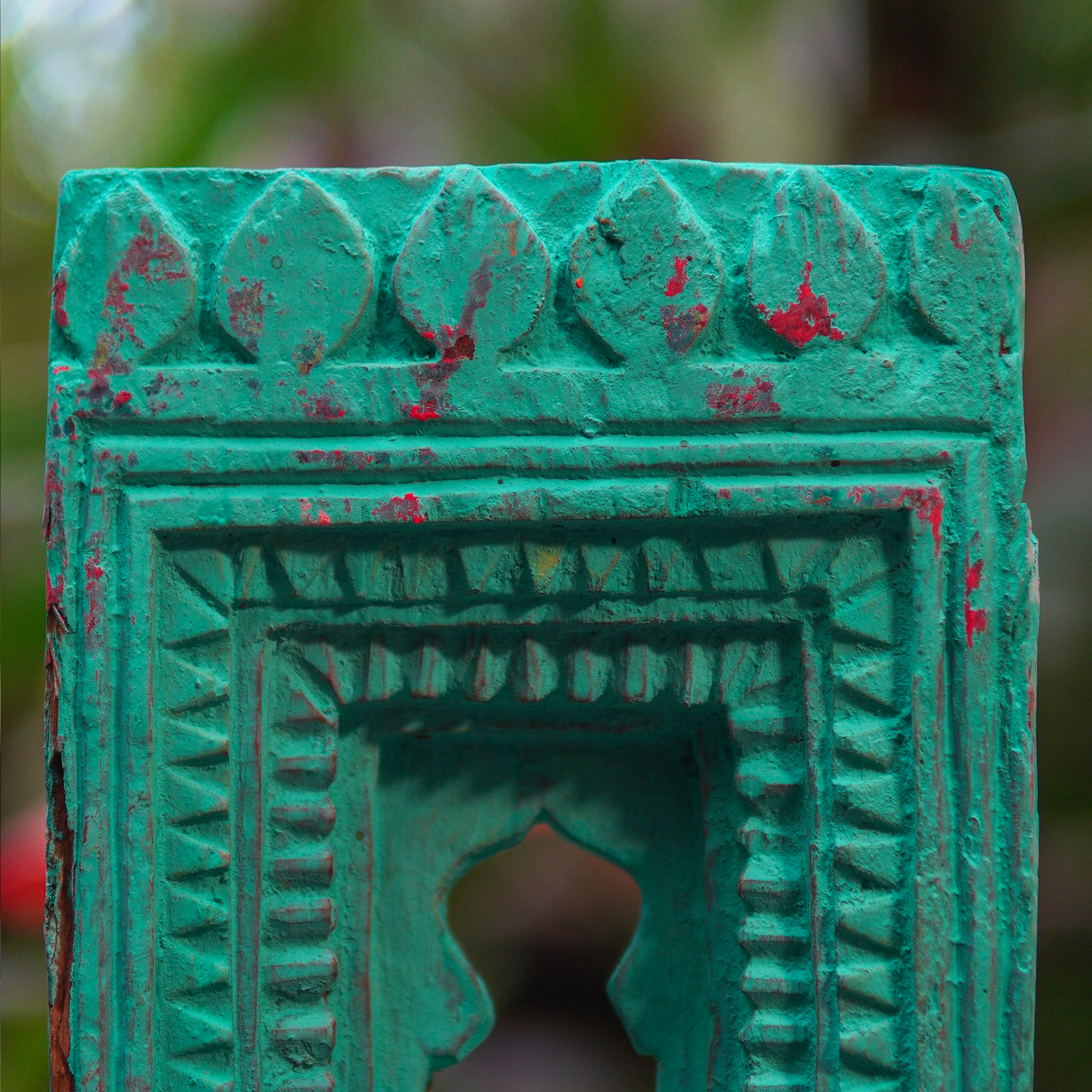 Wooden Temple Frame in Green Finish