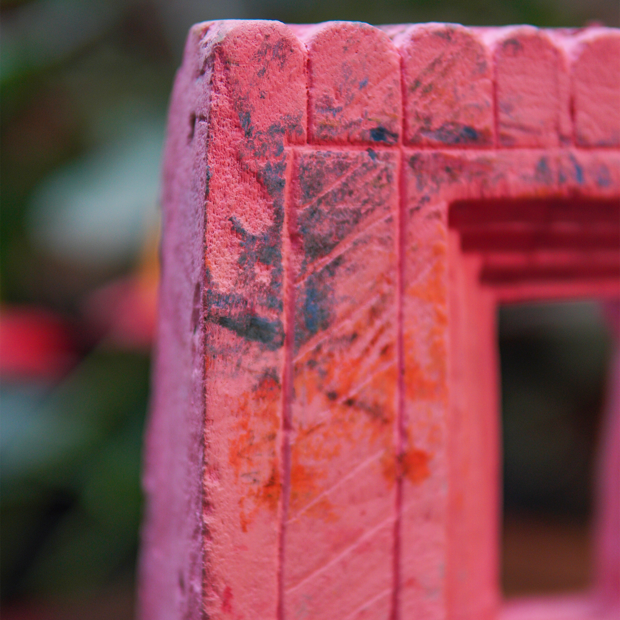 Wooden Temple Frame in Pink