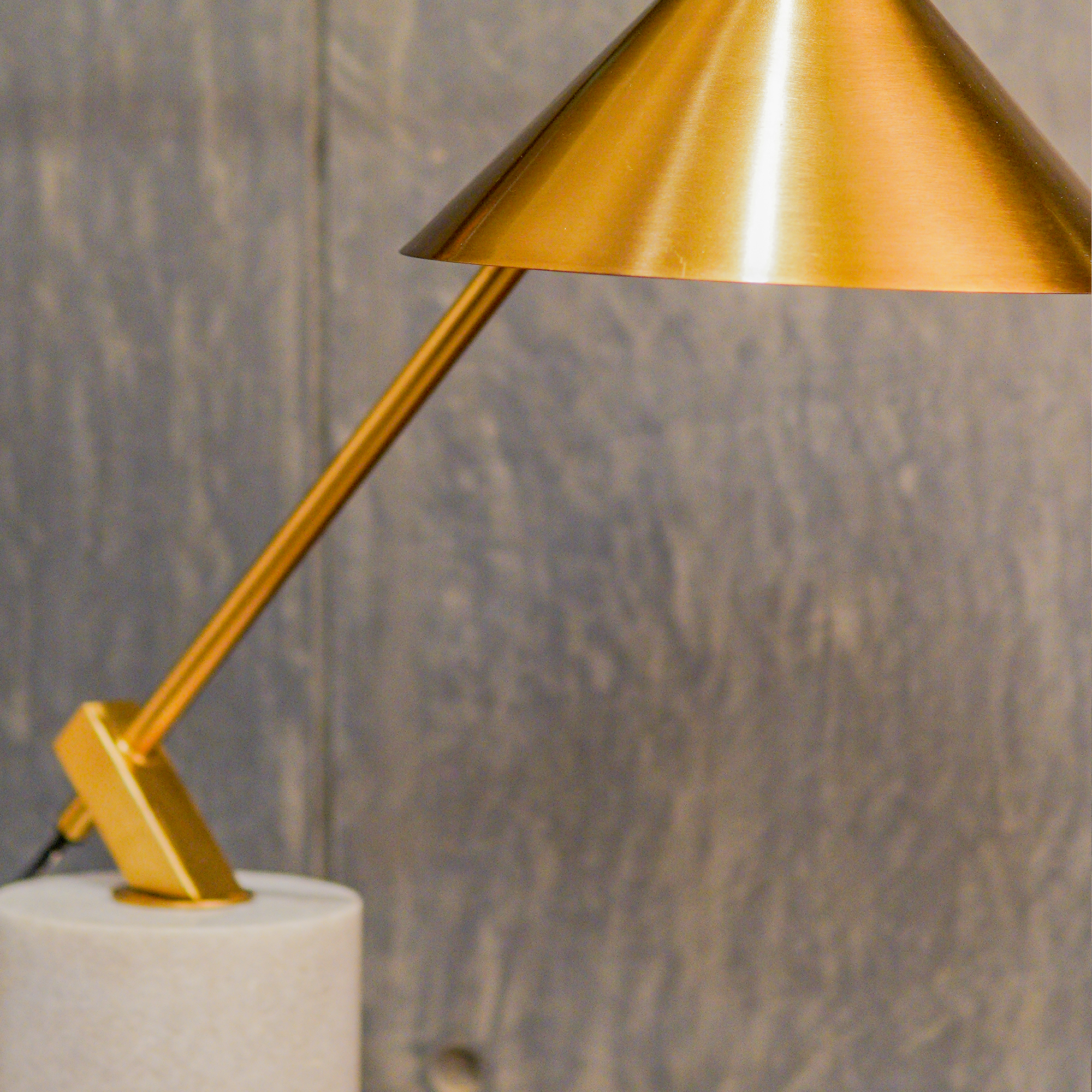 Artisanal Vintage Brass Table Lamp With Marble Base